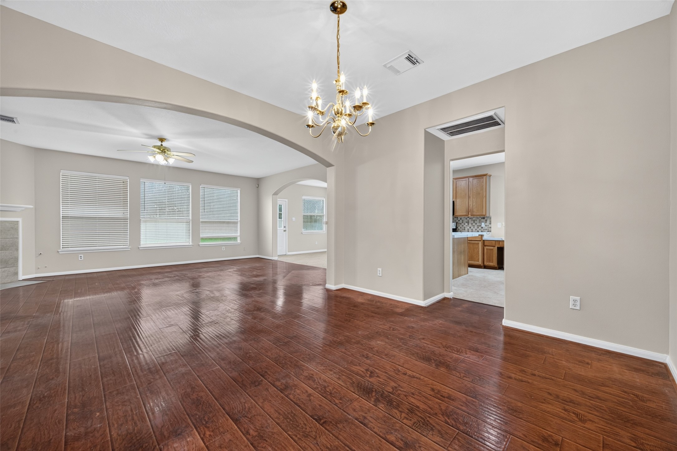 2314 Avery Park Drive Property Photo 5