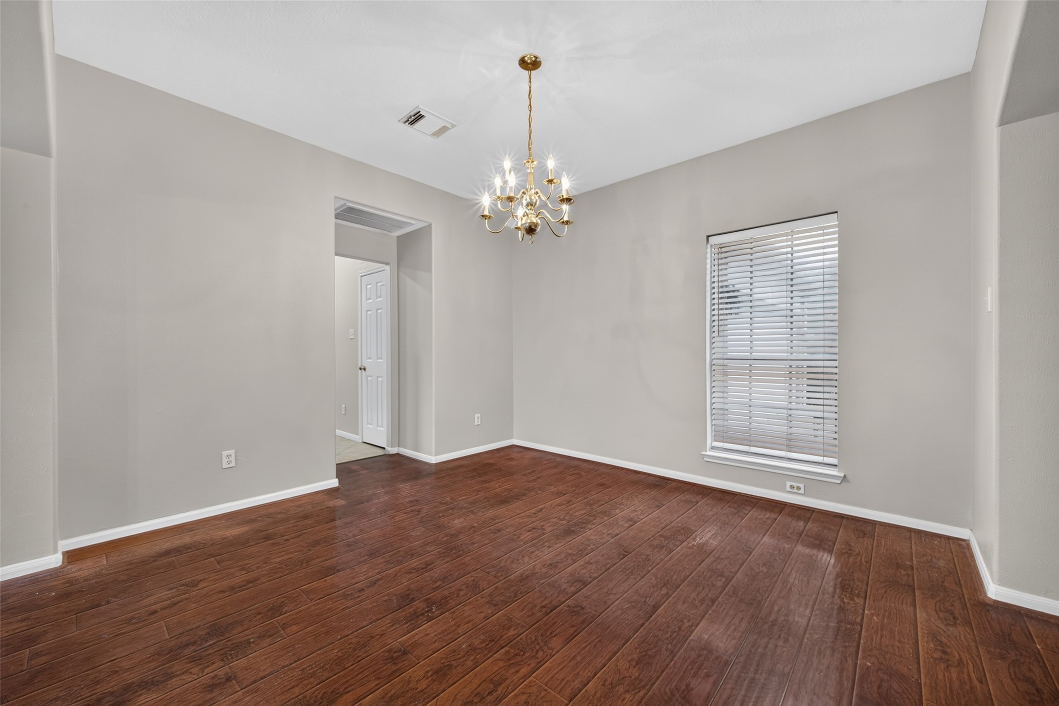 2314 Avery Park Drive Property Photo 8