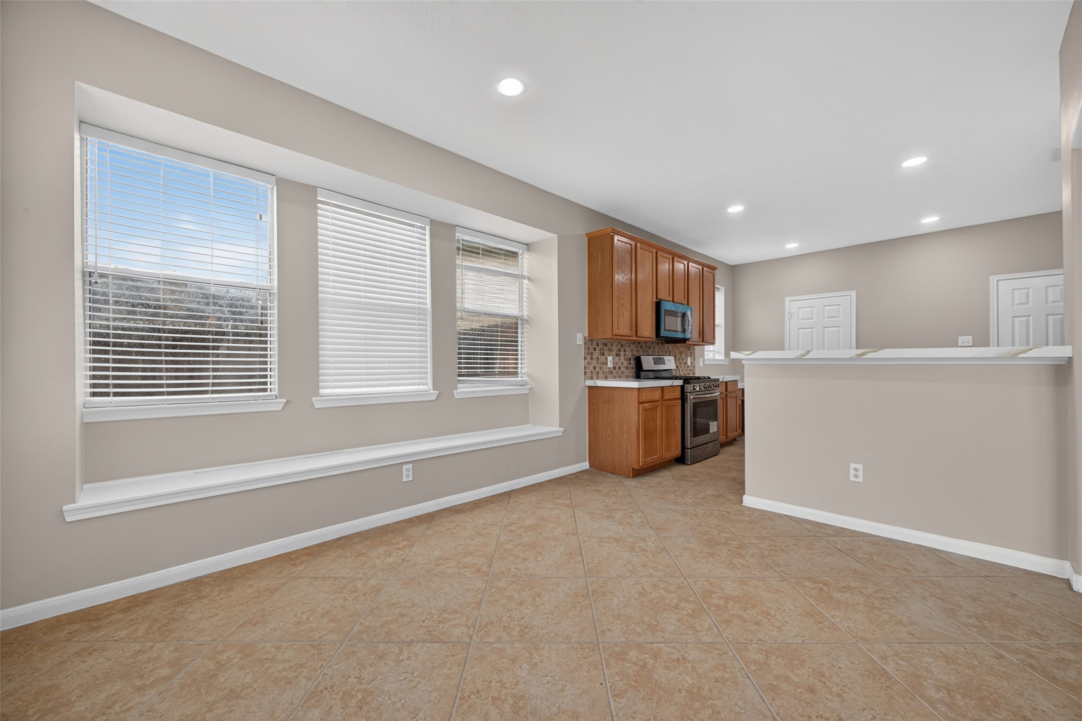 2314 Avery Park Drive Property Photo 15
