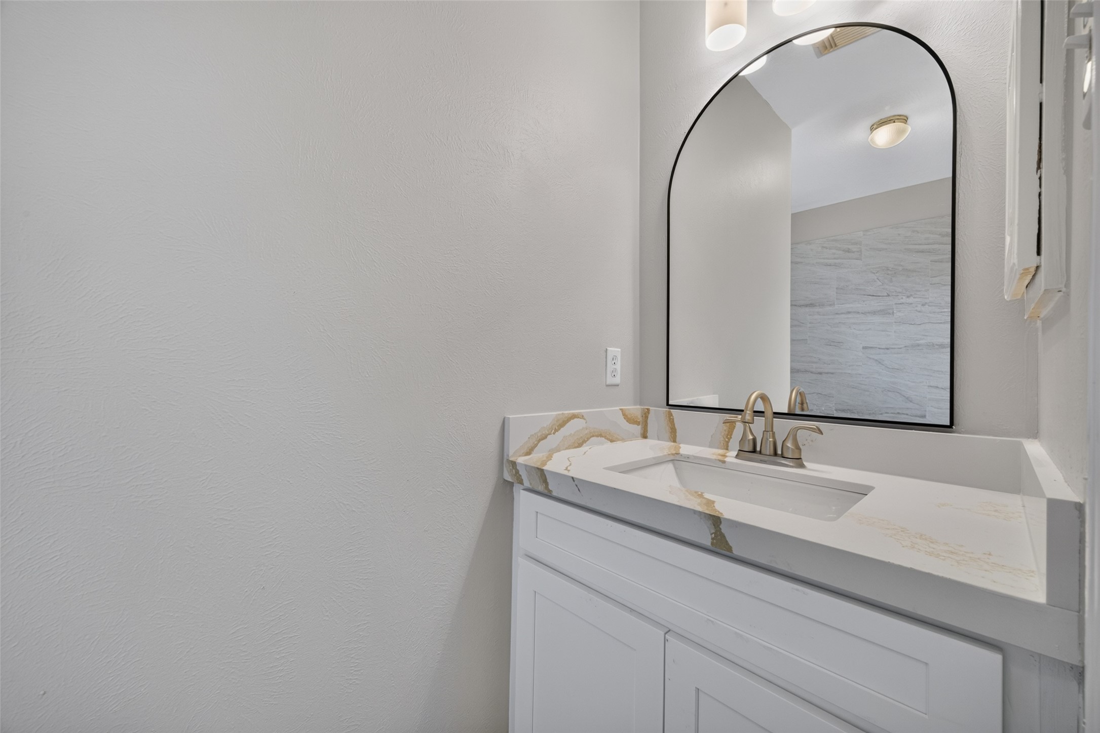 2314 Avery Park Drive Property Photo 45