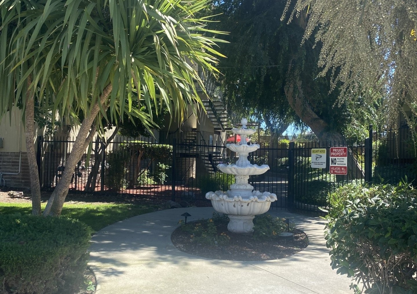 959 Torrano Avenue Property Photo 4