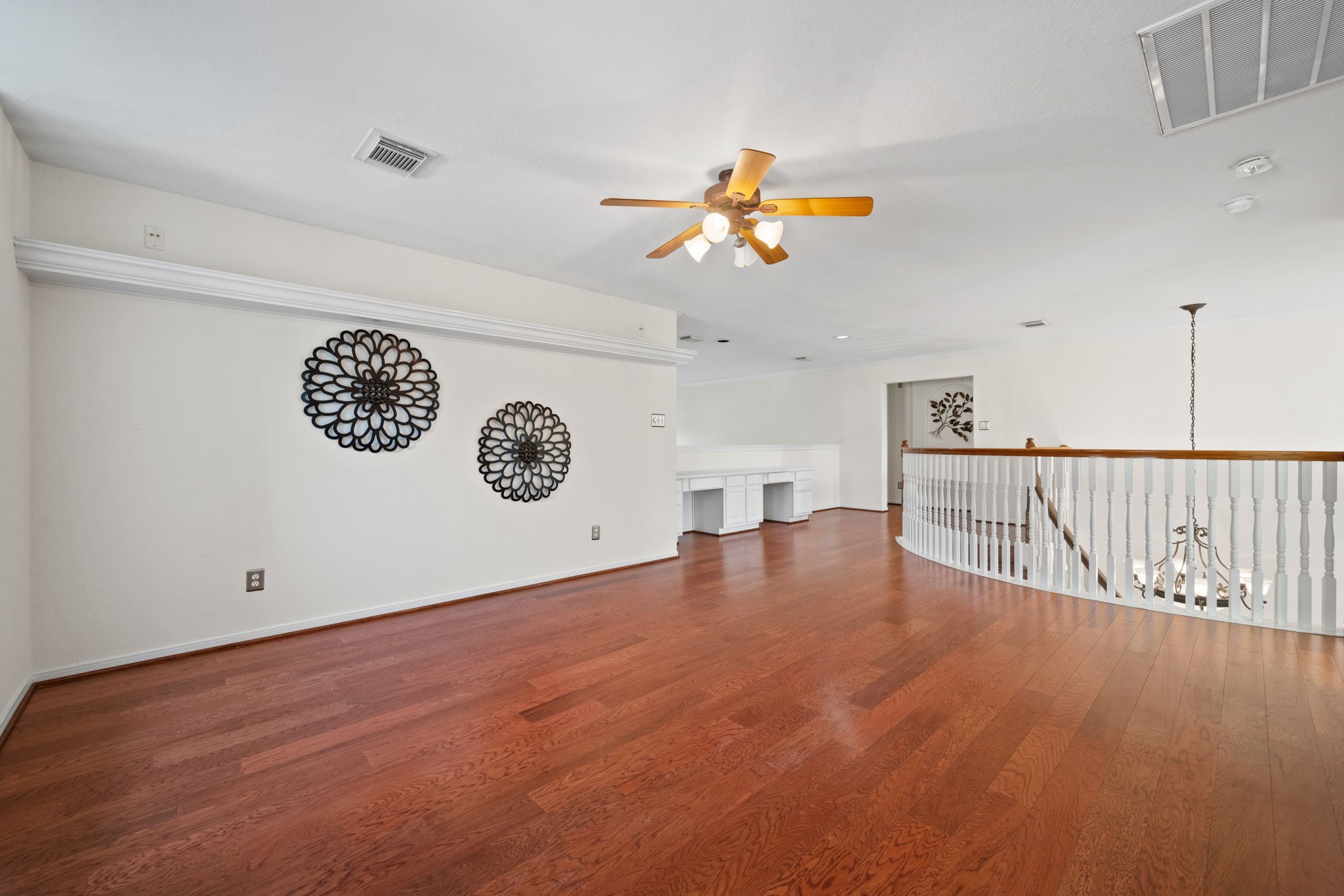 8026 Trophy Place Drive Property Photo 26