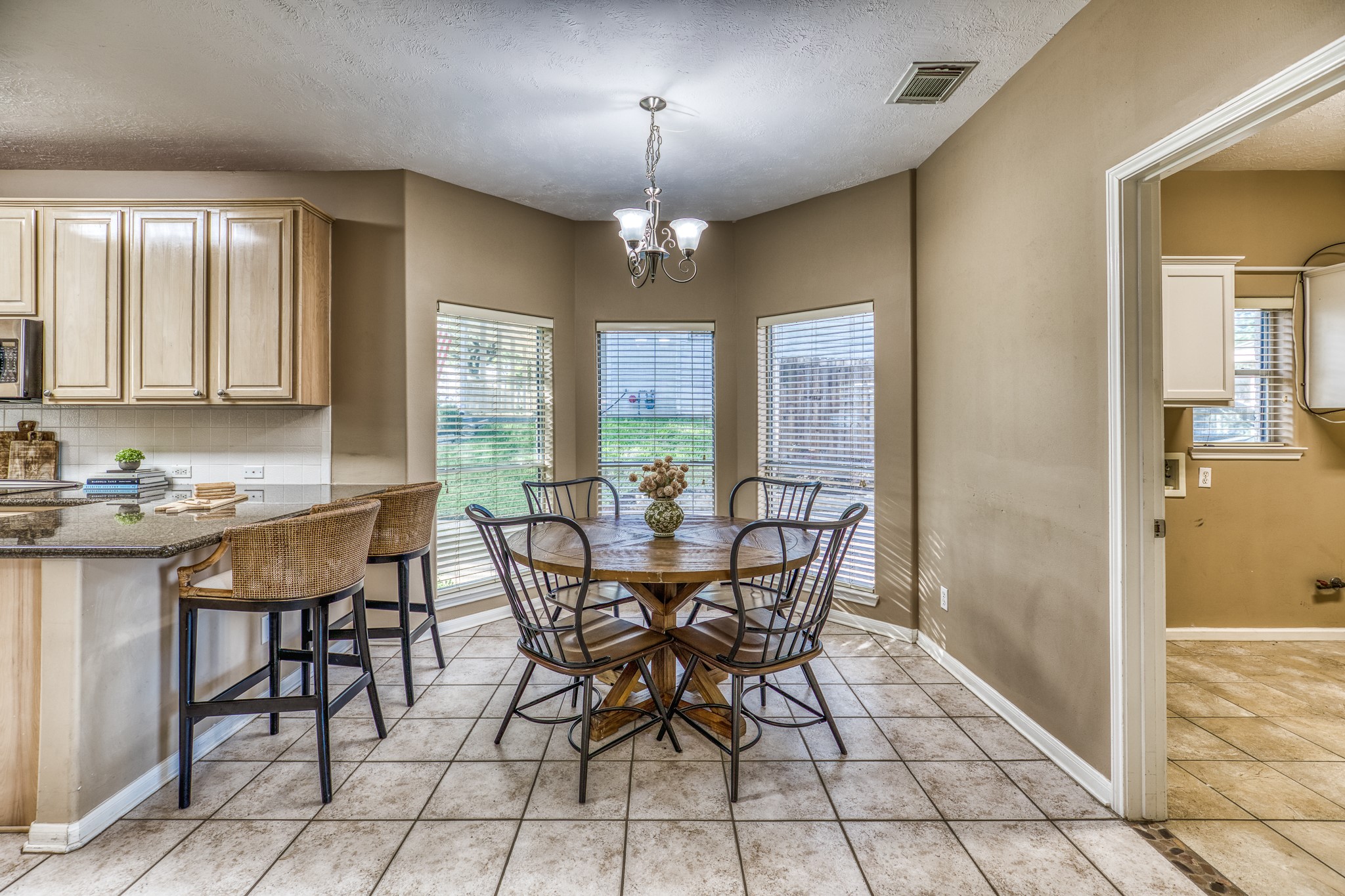 2706 Victory Lane Property Photo 15