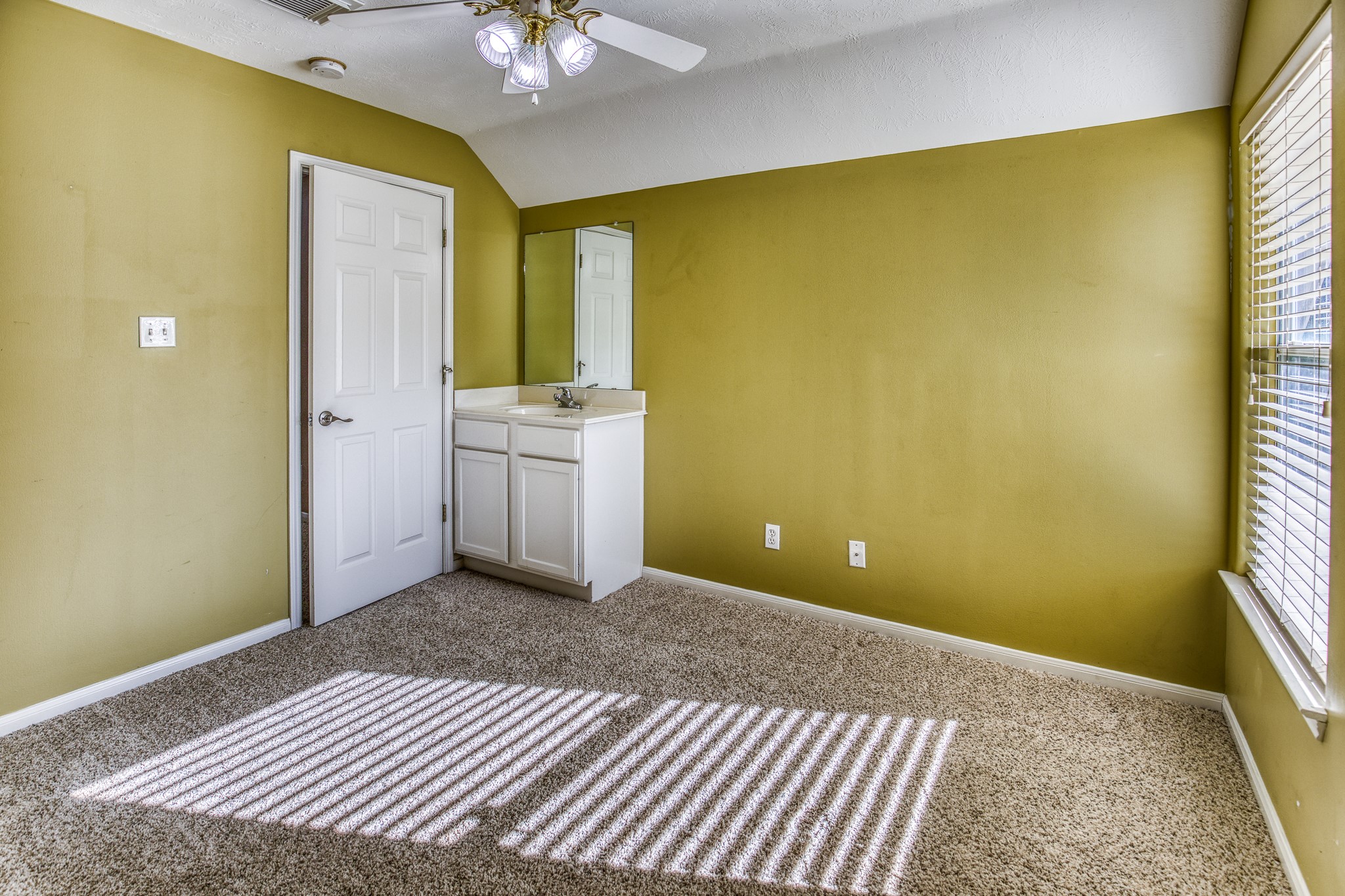 2706 Victory Lane Property Photo 28