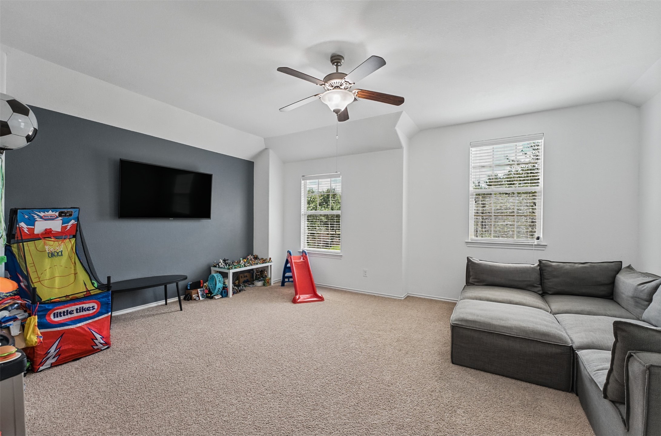 8742 Sunny Gallop Drive Property Photo 31
