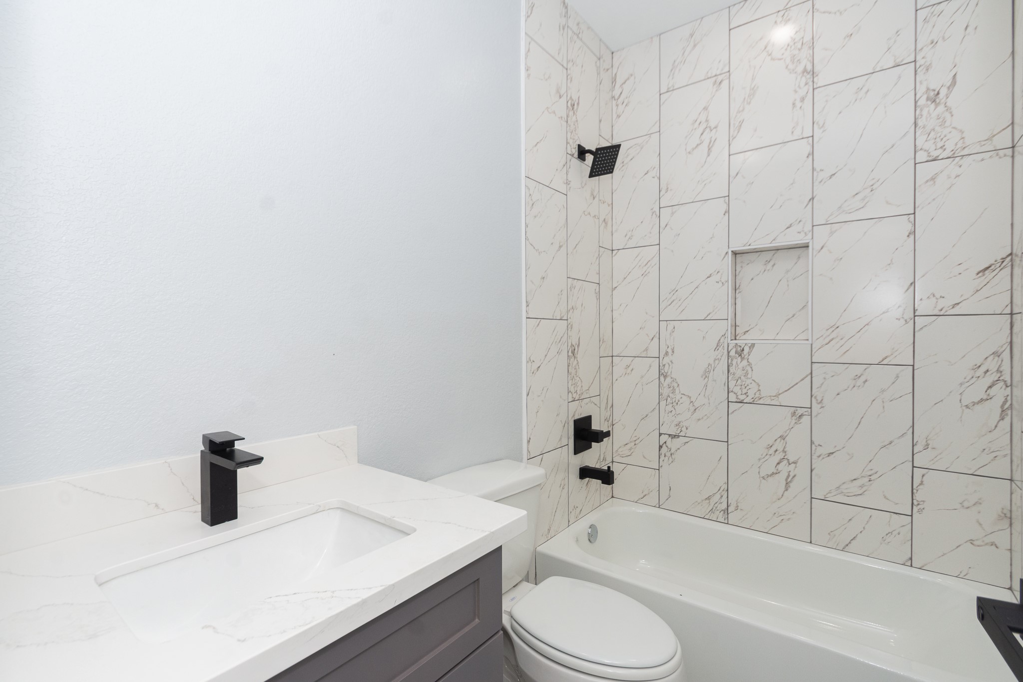 6513 Avenue B B Property Photo 13