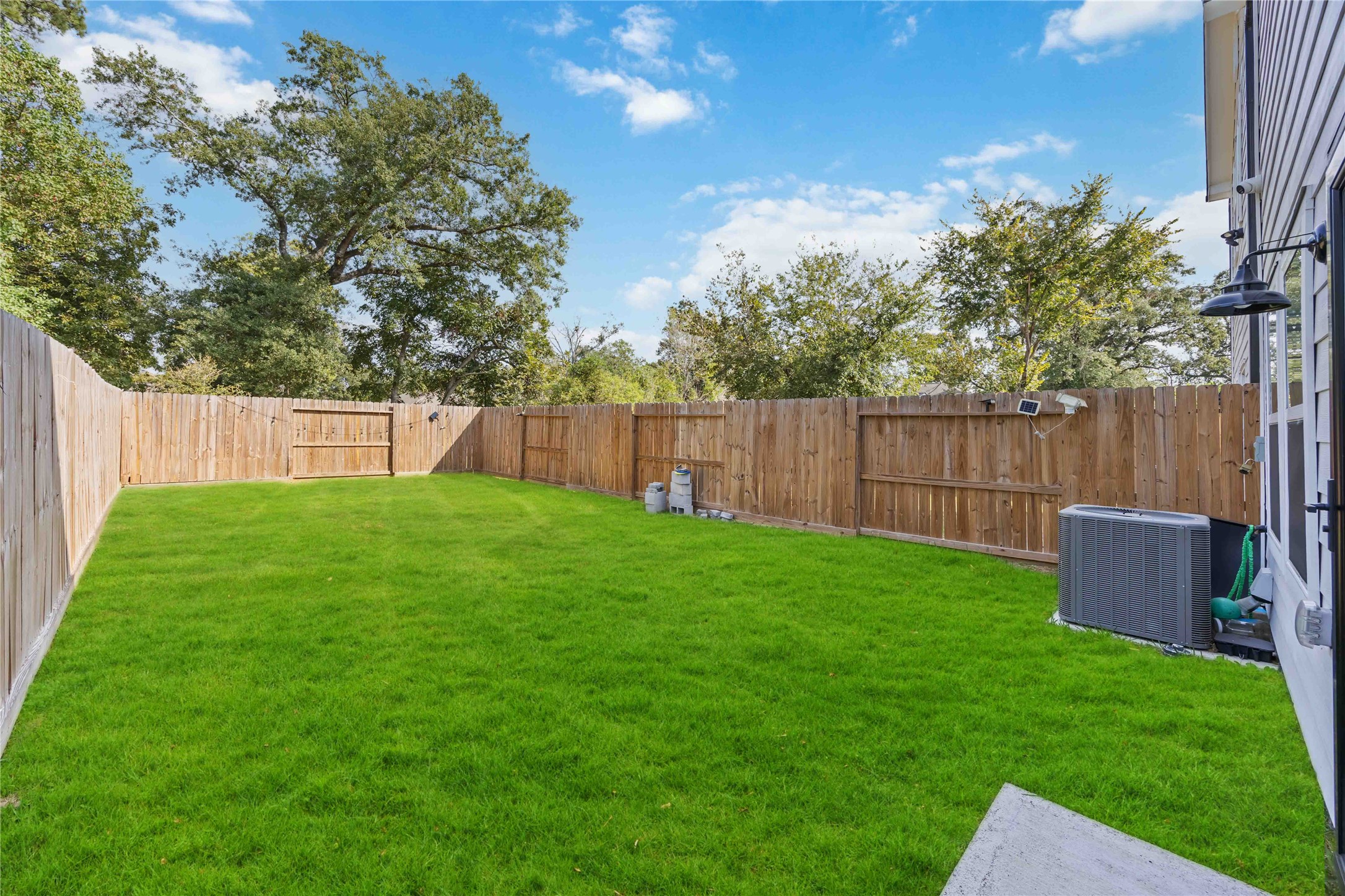 5111 Firnat Street Property Photo 25