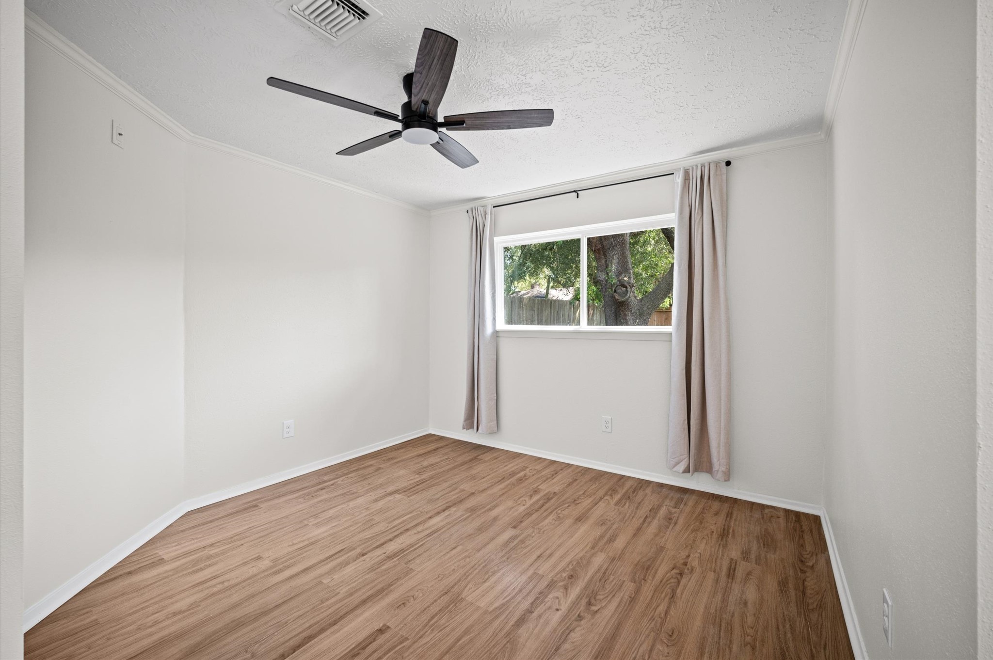 13711 Cologne Drive Property Photo 26