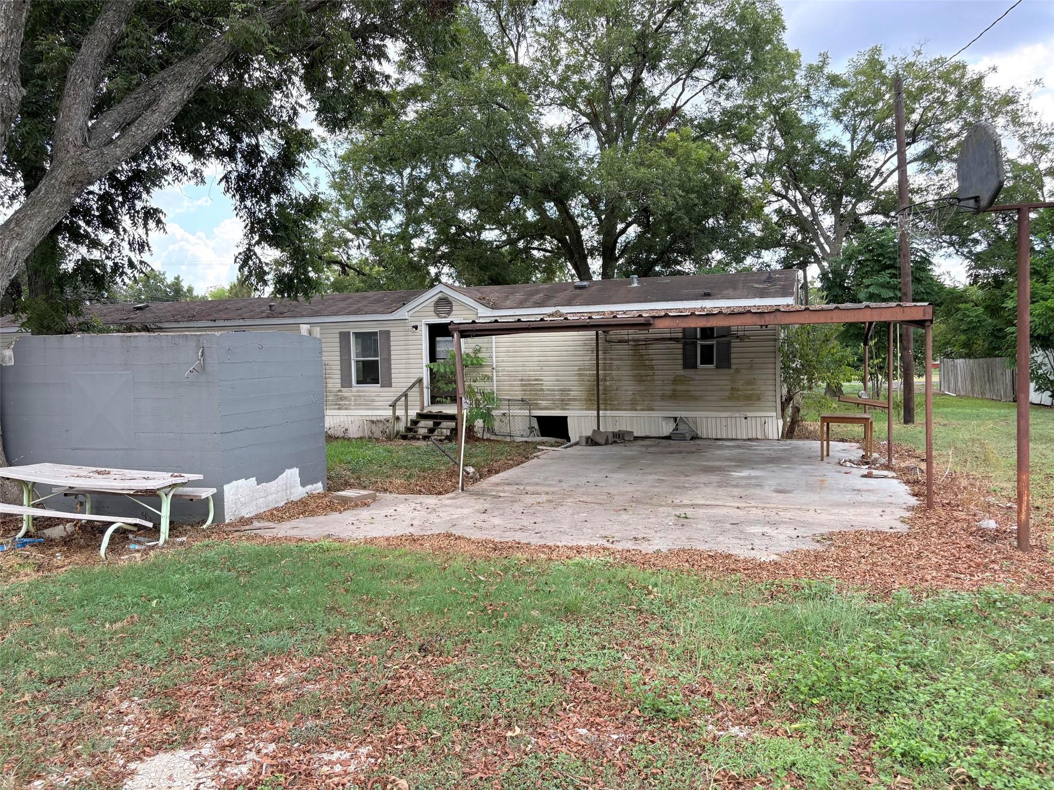 802 2nd Street, Louise Tx 77455 Property Photo 10