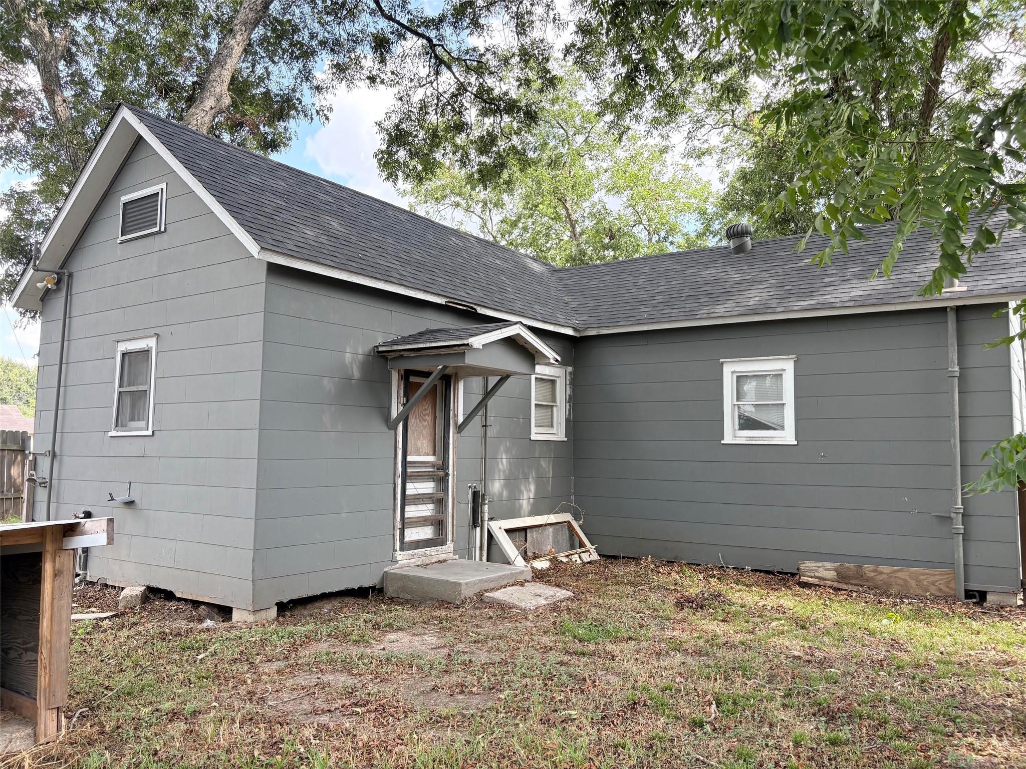 802 2nd Street, Louise Tx 77455 Property Photo 11