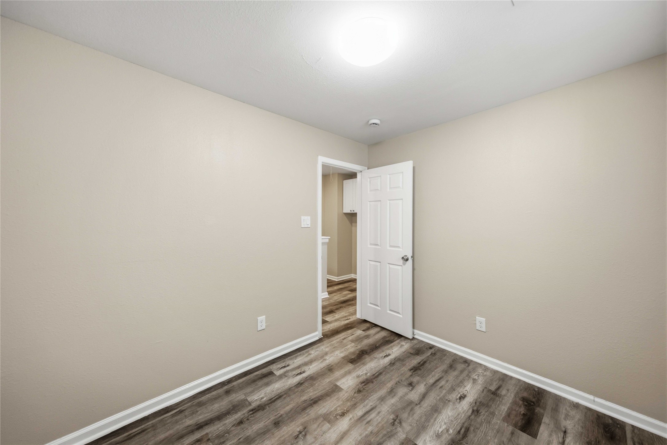 513 Avenue I Property Photo 30