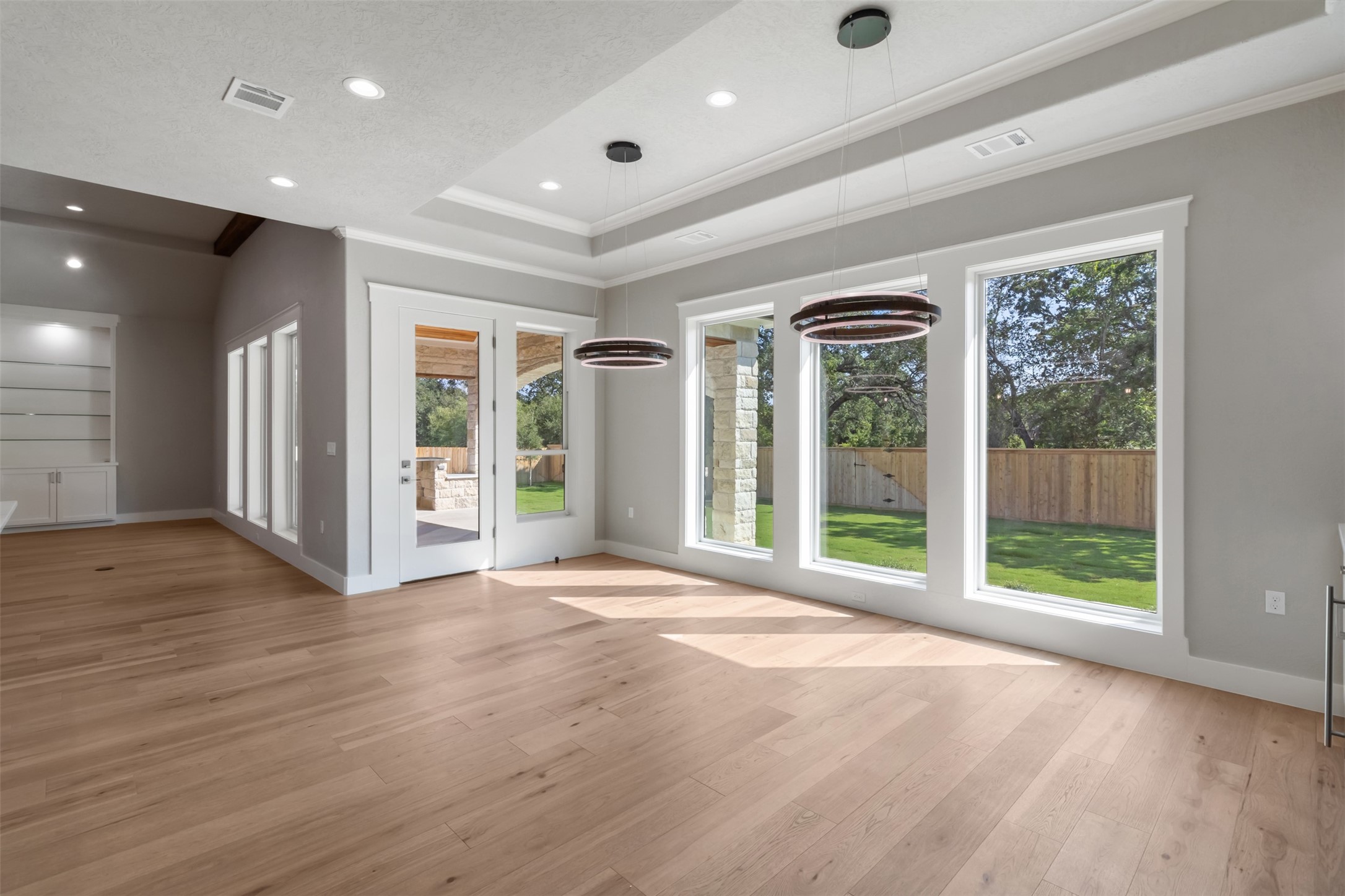 4712 Foxglove Court Property Photo 13