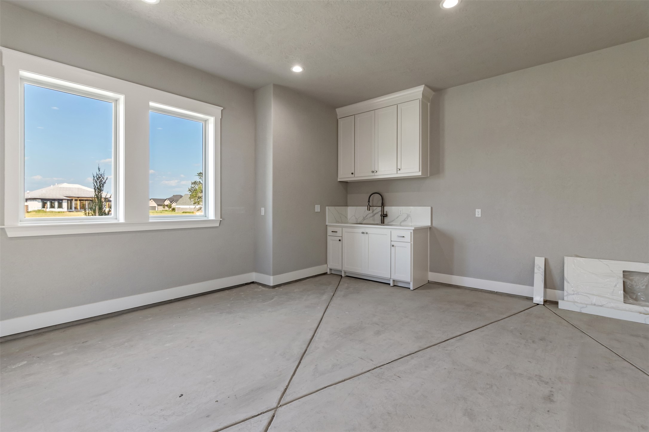 4712 Foxglove Court Property Photo 47