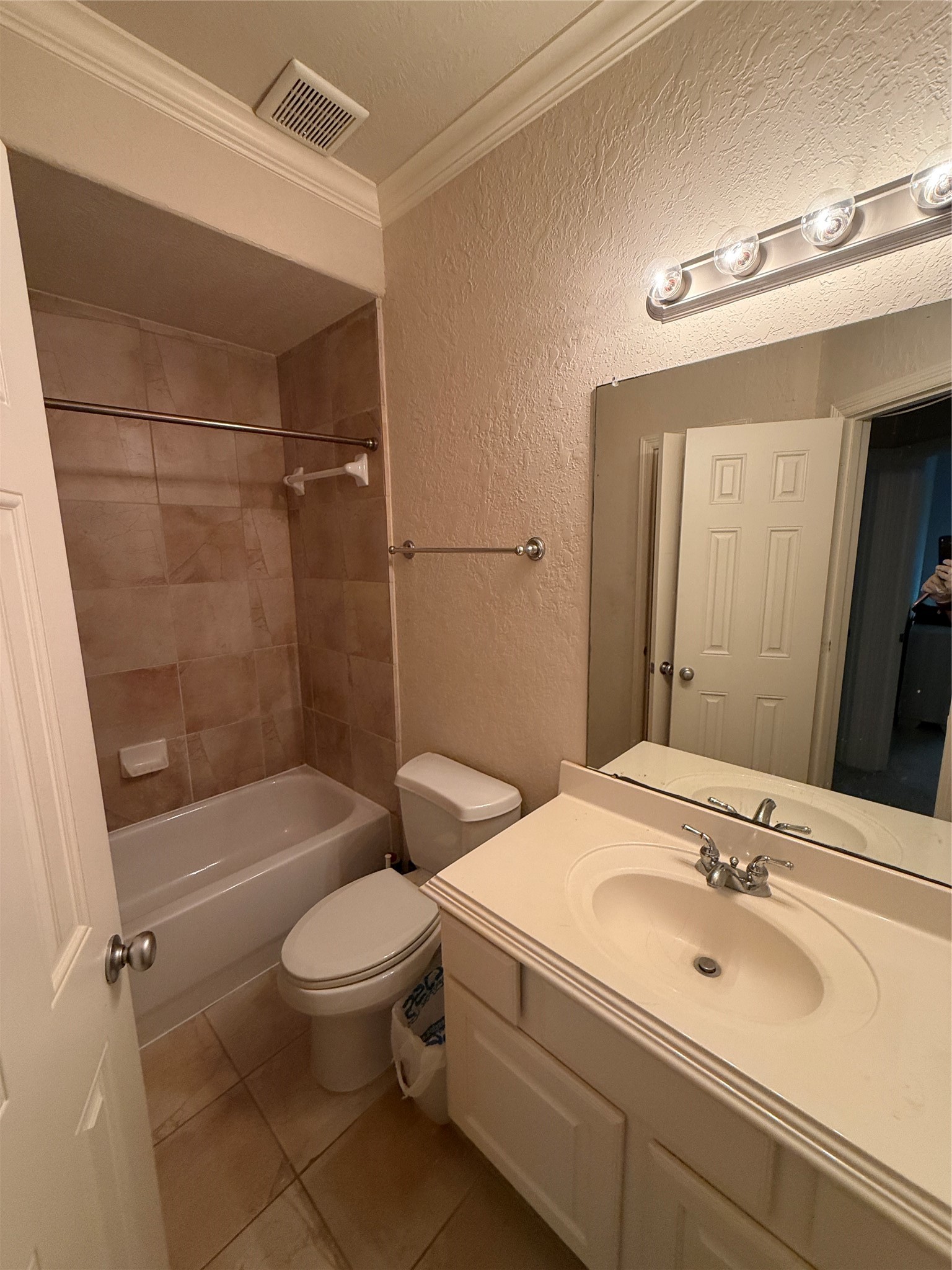 2946 Royal Oaks Crest Property Photo 30