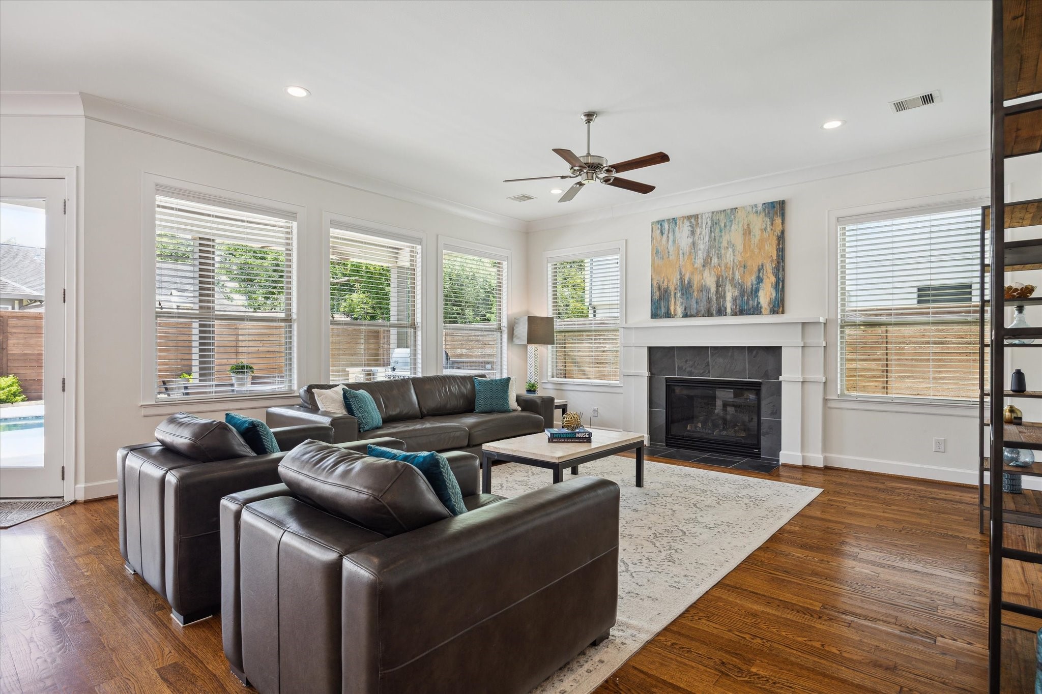 1729 Wakefield Drive Property Photo 6