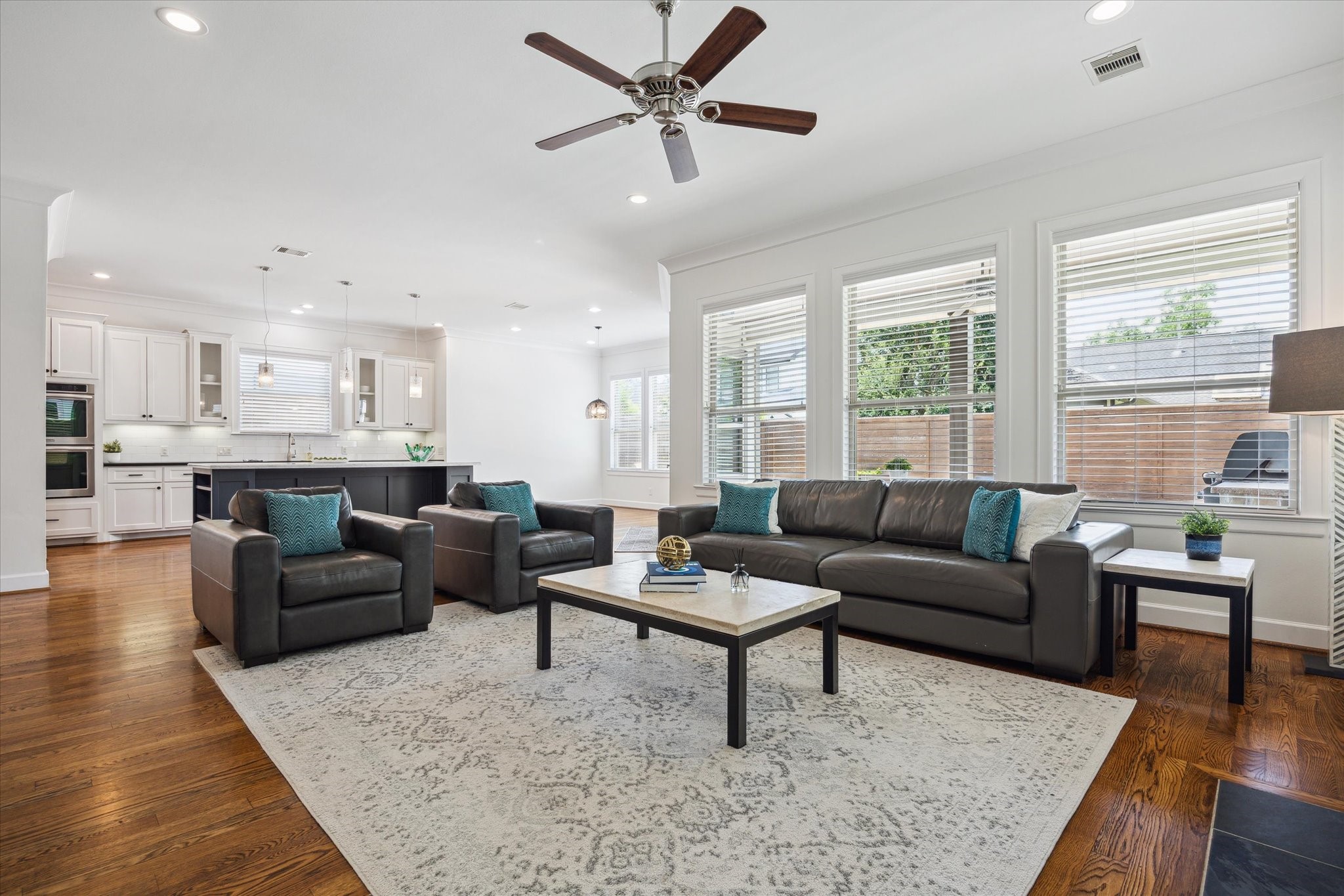 1729 Wakefield Drive Property Photo 8