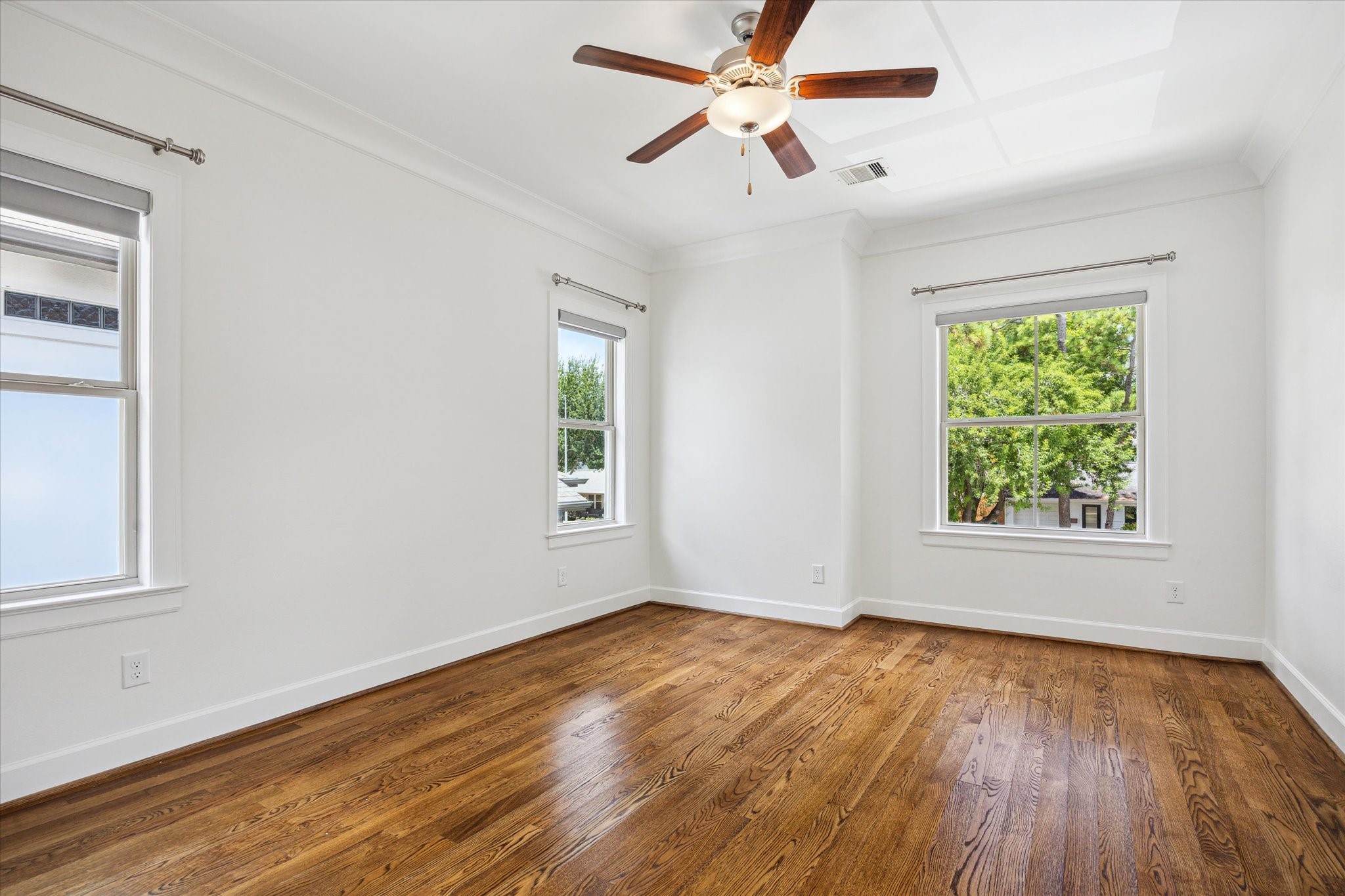 1729 Wakefield Drive Property Photo 26