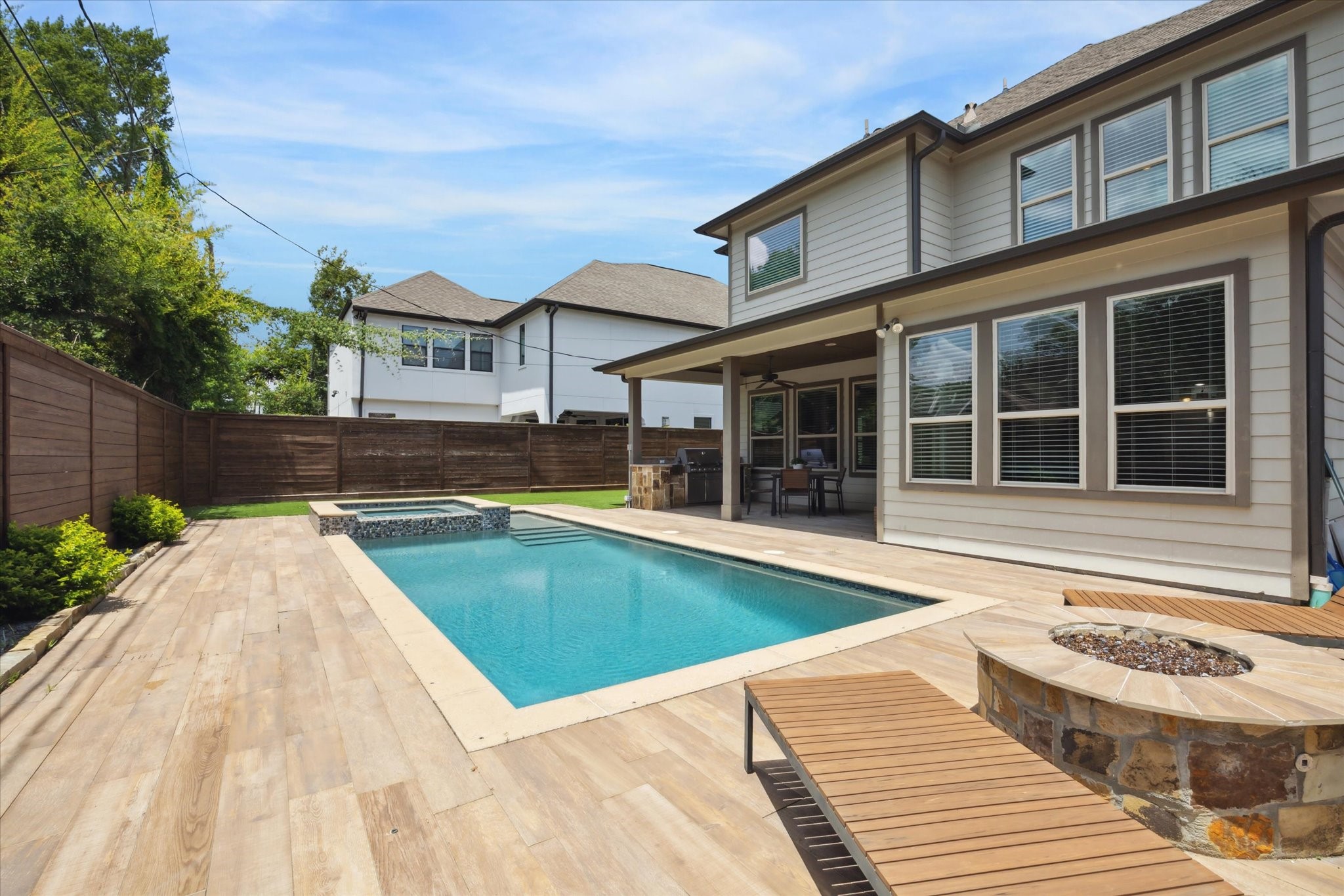 1729 Wakefield Drive Property Photo 32