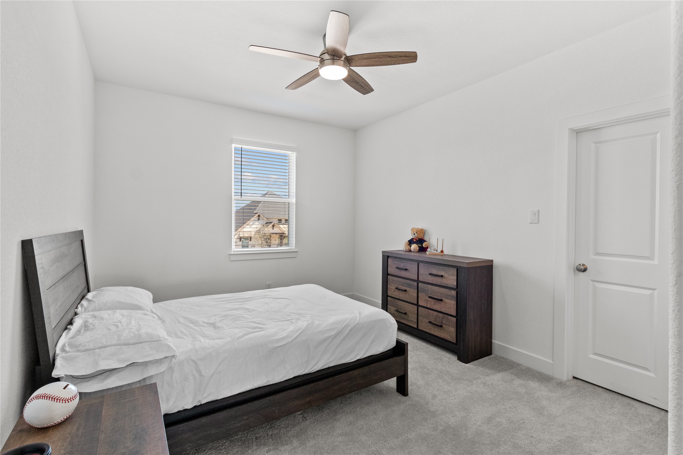 709 Turner Cove Court Property Photo 18