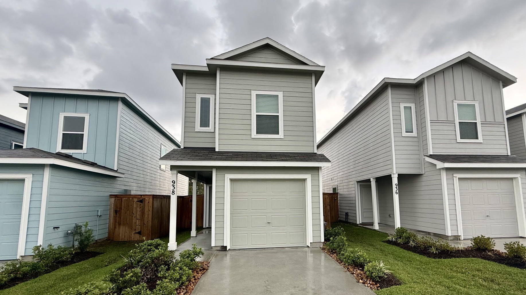 938 Pertuso Ln Property Photo 14