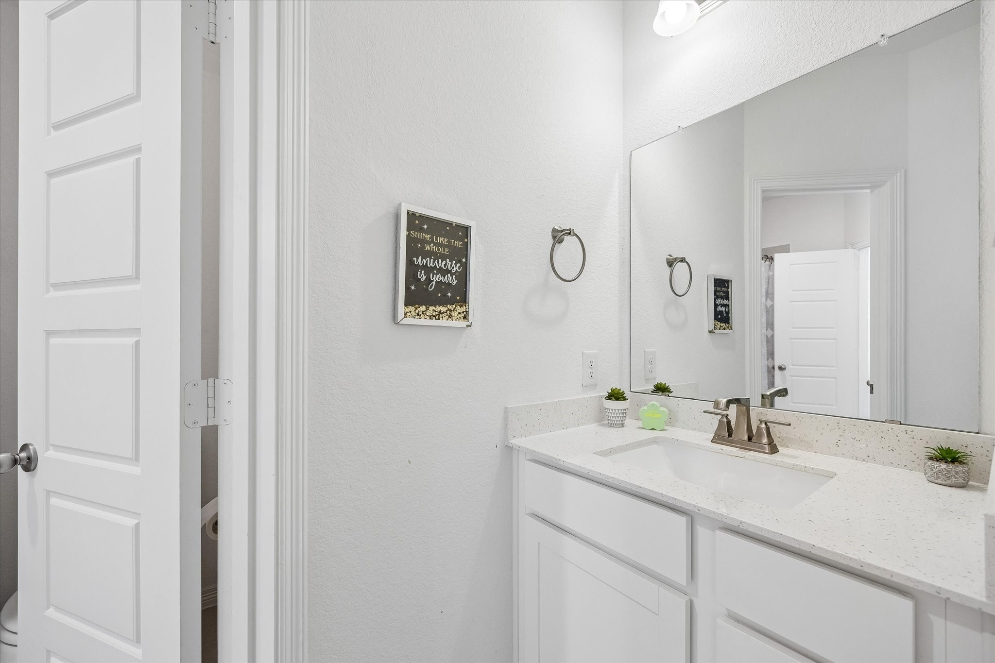 4610 Wax Myrtle Court Property Photo 19