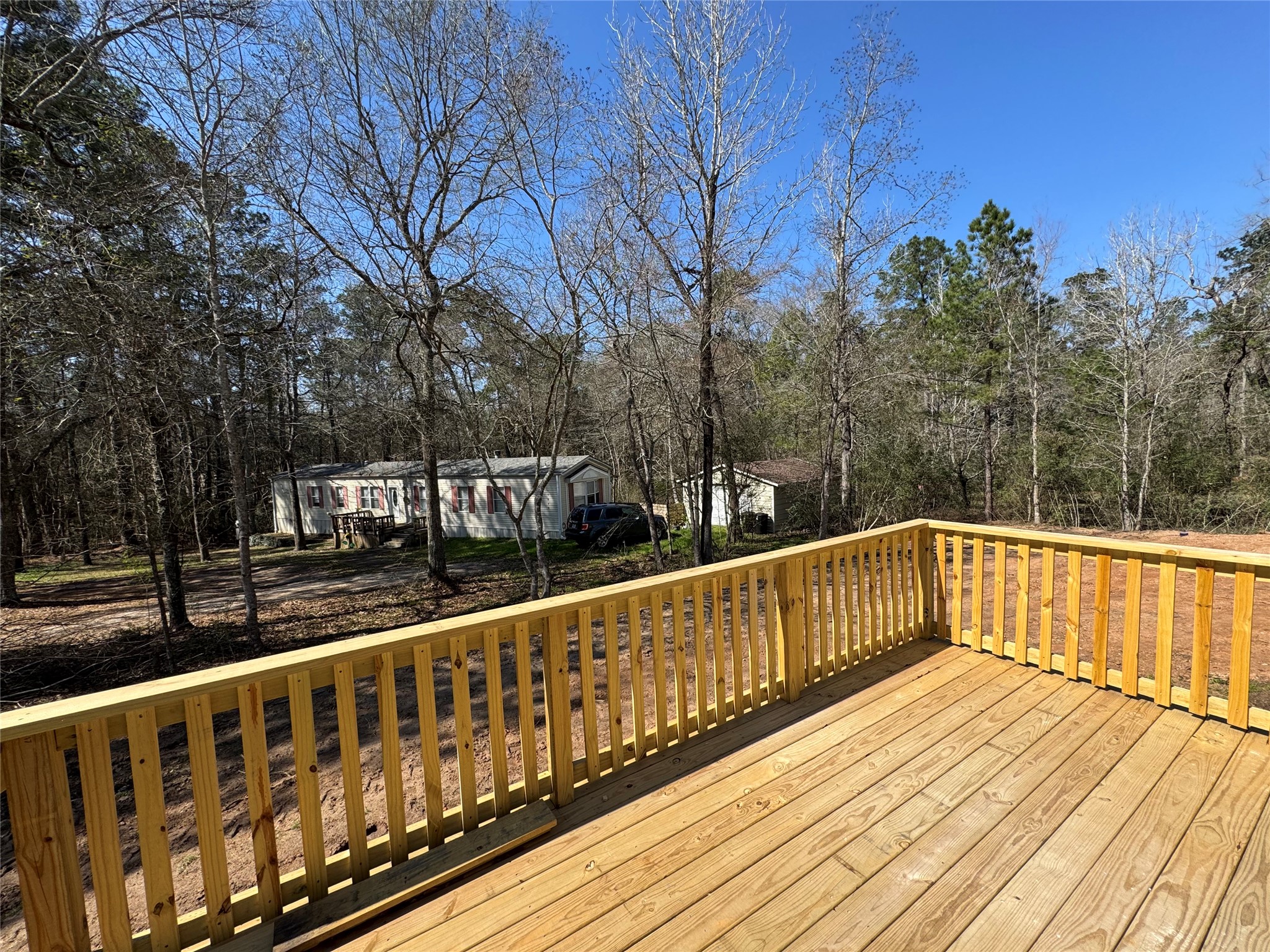 15840 Lowell Property Photo 3