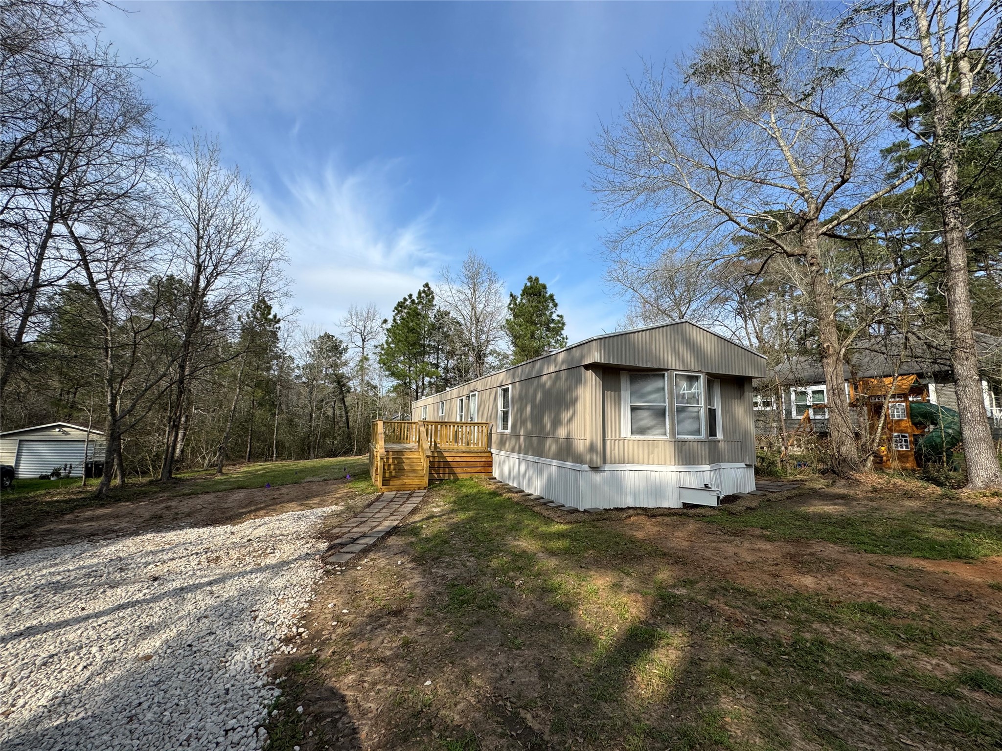 15840 Lowell Property Photo 6