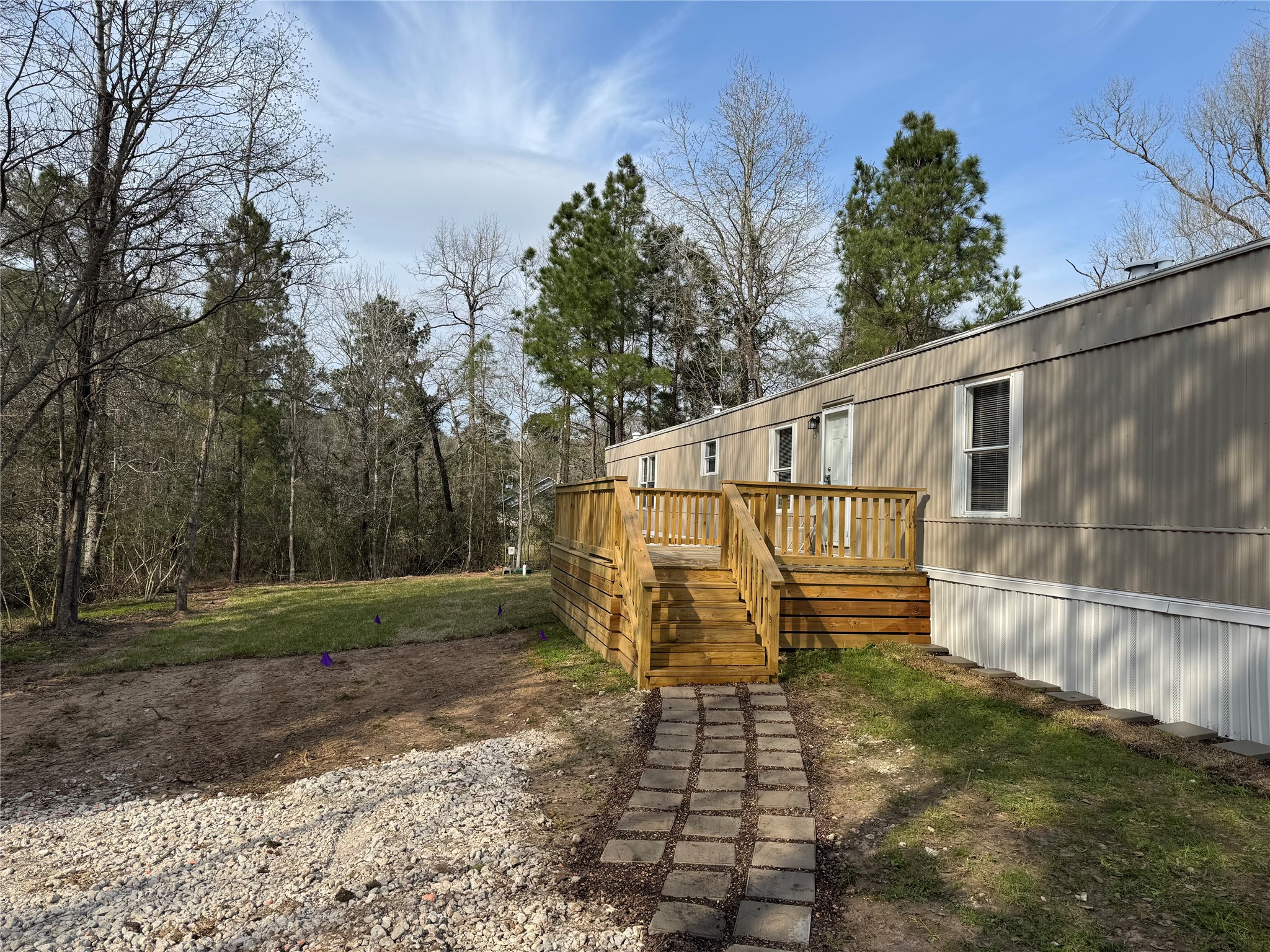 15840 Lowell Property Photo 8