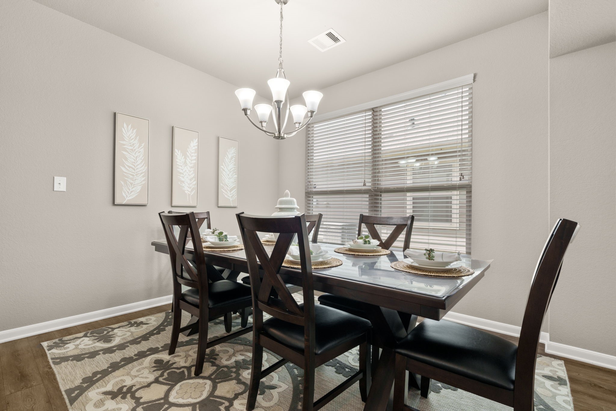 1921 Briar Grove Drive Property Photo 6