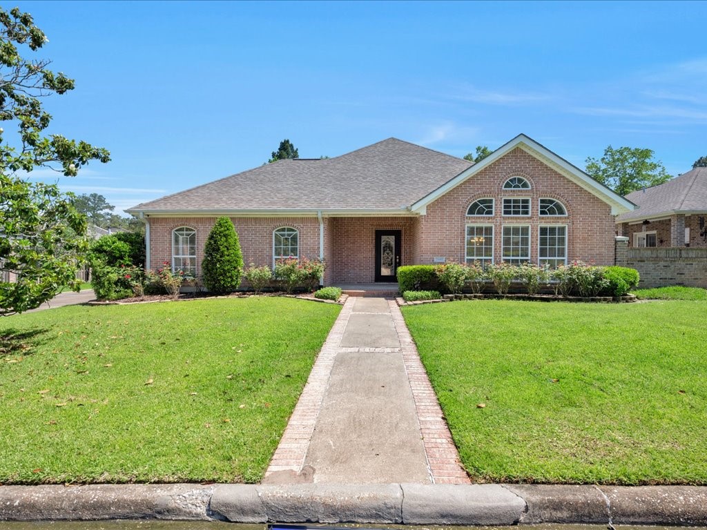 2601 Woodstock Drive Property Photo