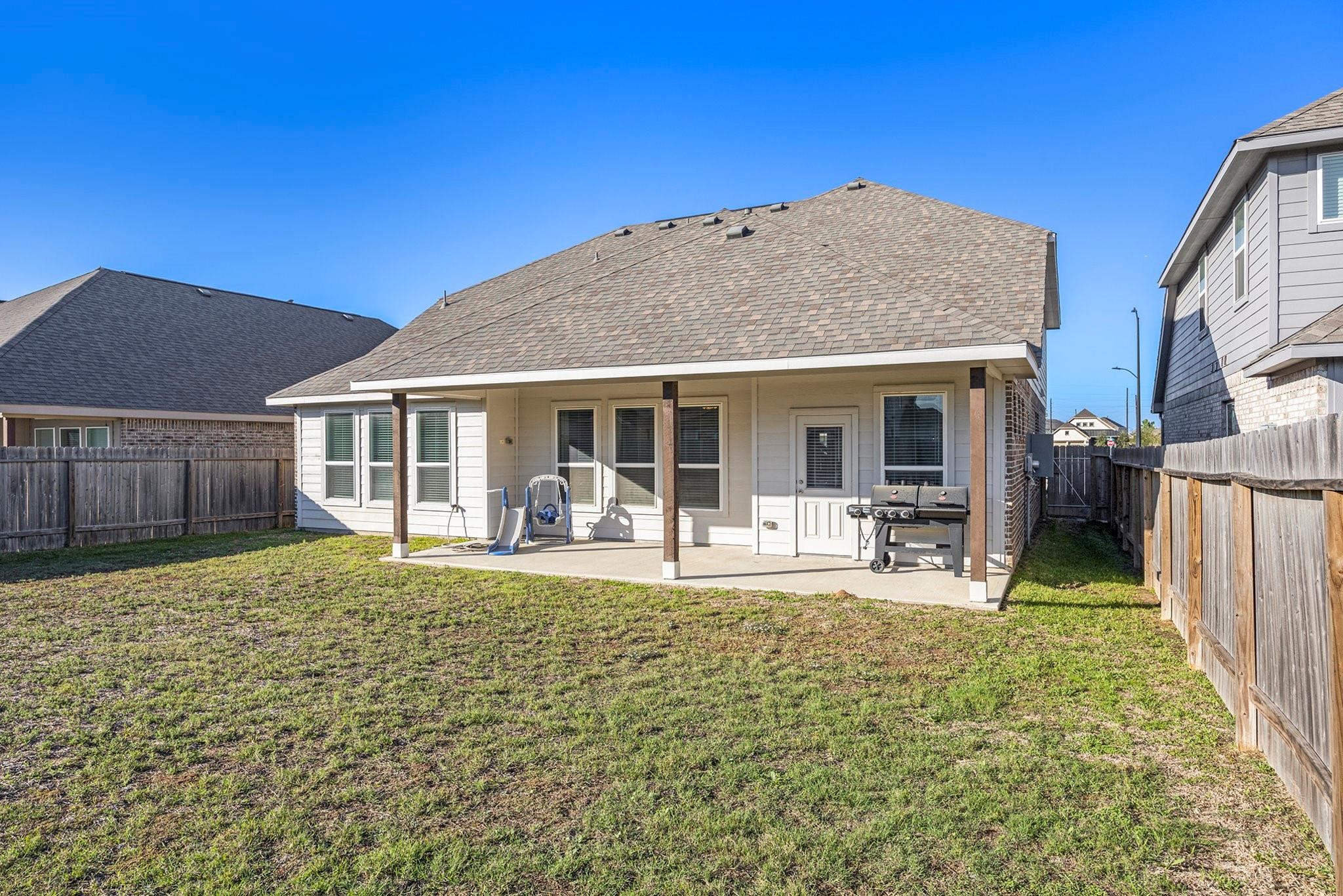 24311 Huntcliff Drive Property Photo 36