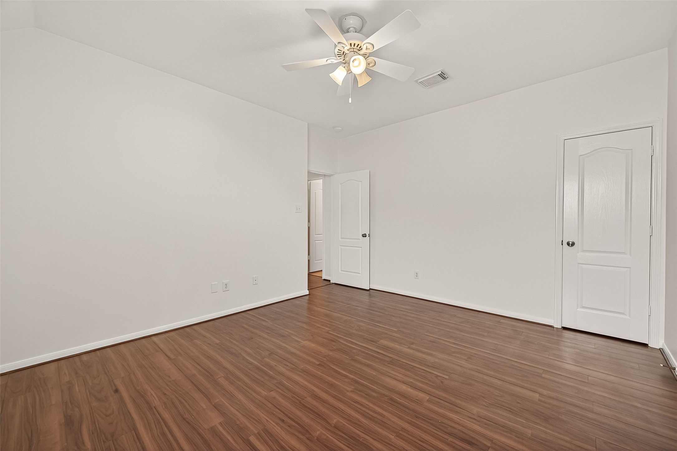 1608 Spring Glen Lane Property Photo 20