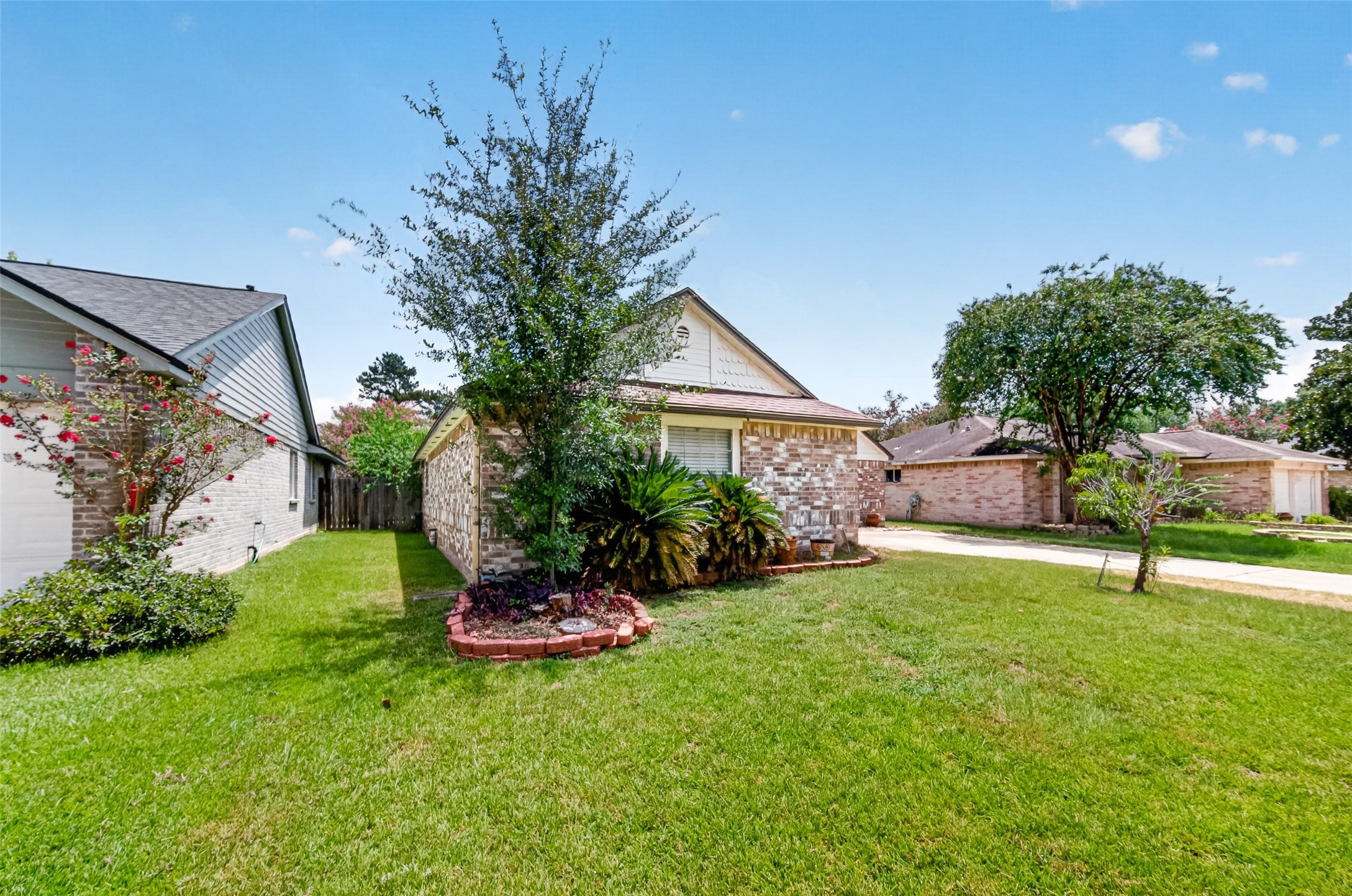 3218 Tynemeadow Court Property Photo 4