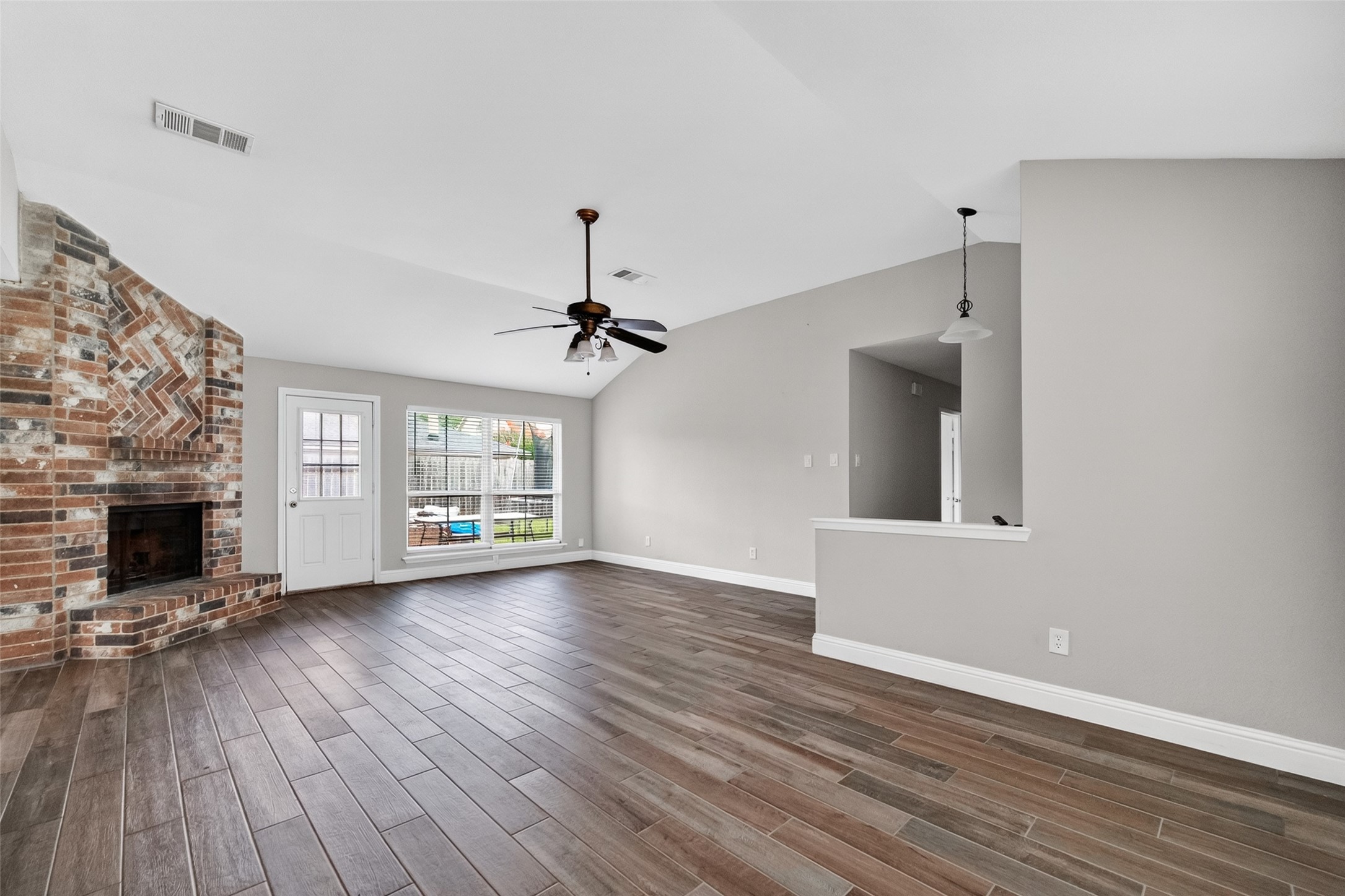 3218 Tynemeadow Court Property Photo 10
