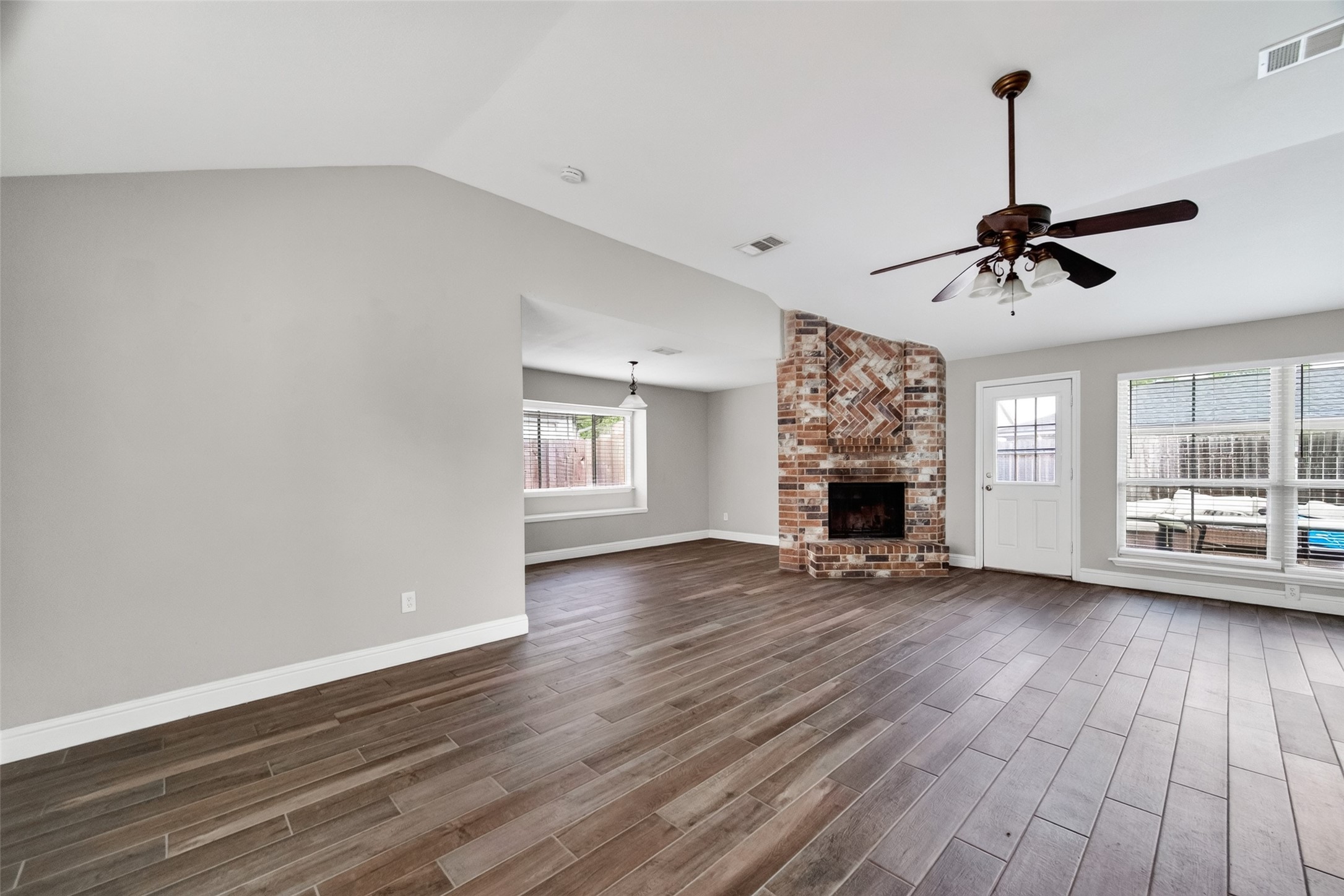 3218 Tynemeadow Court Property Photo 11
