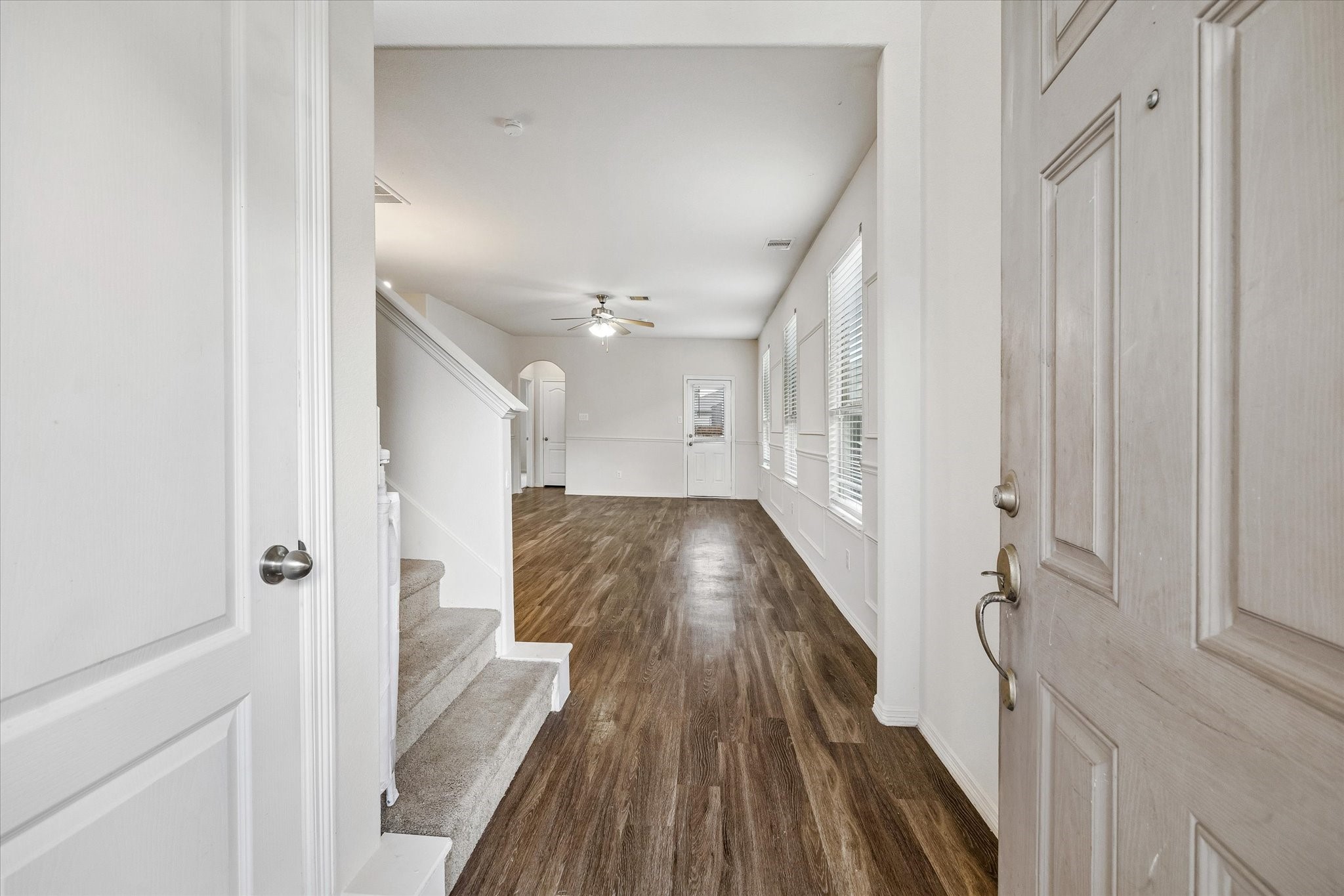 9735 Raisbeck Property Photo 3