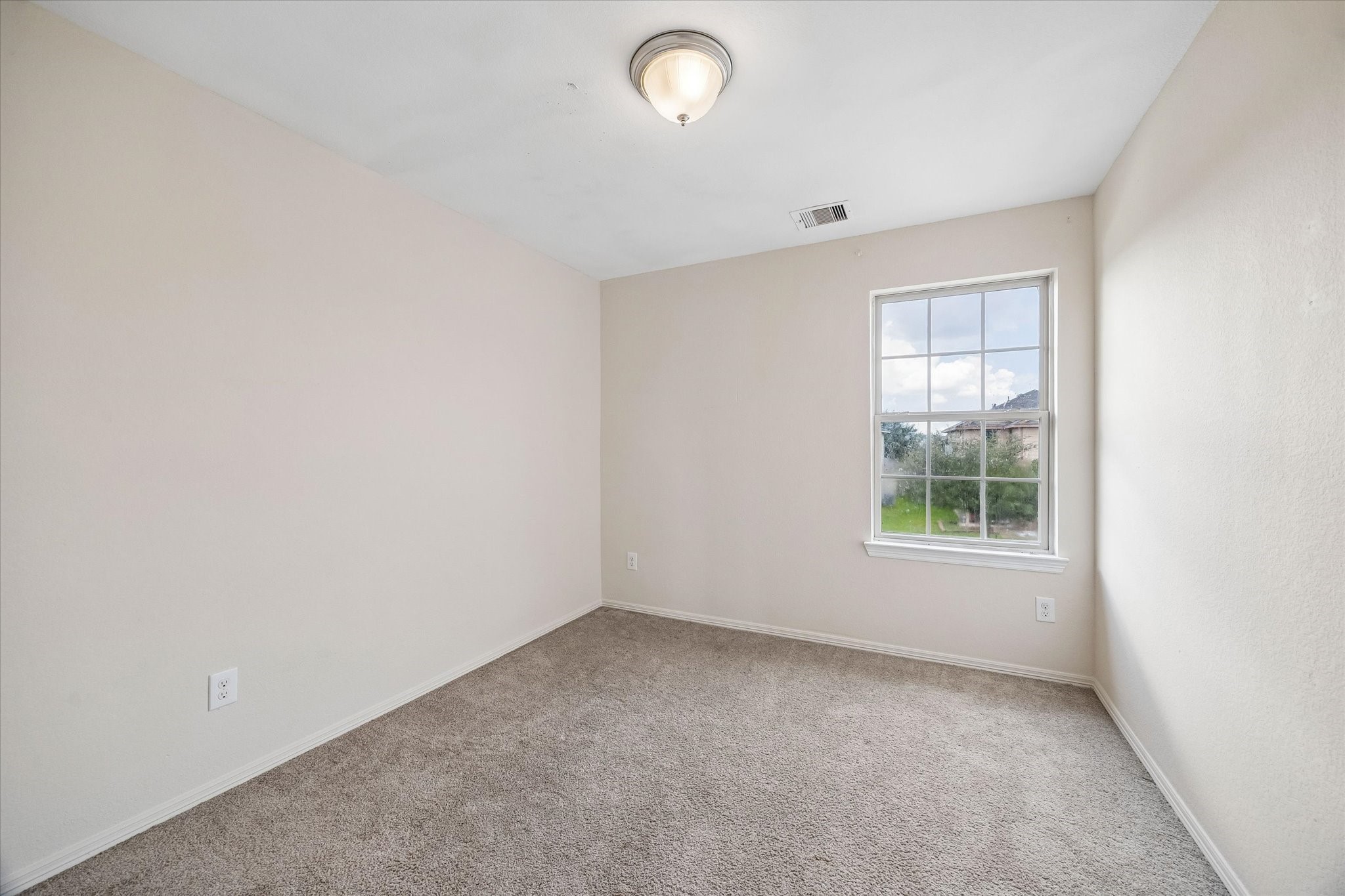 9735 Raisbeck Property Photo 25