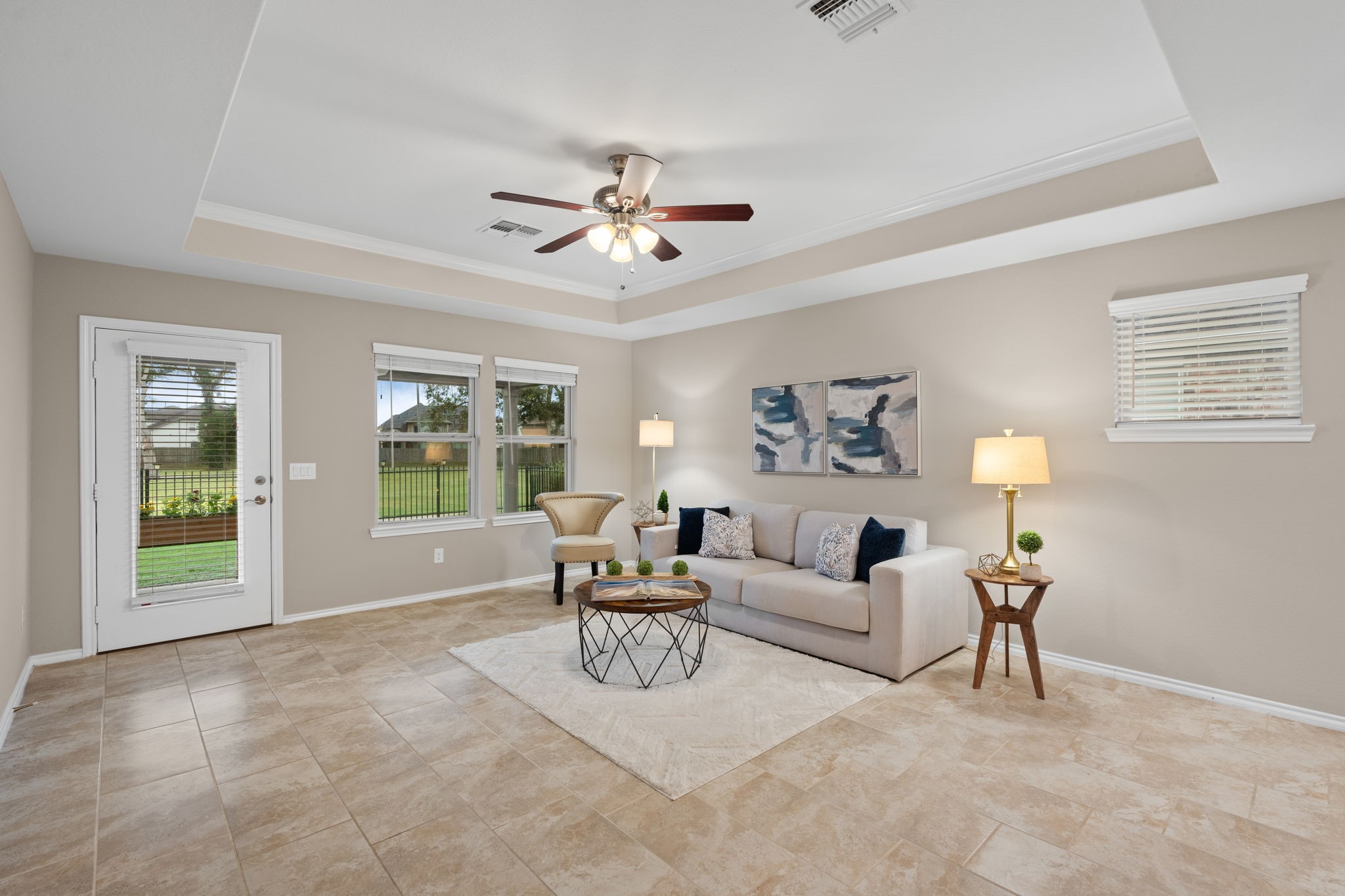 3242 Golden Eagle Way Property Photo 13