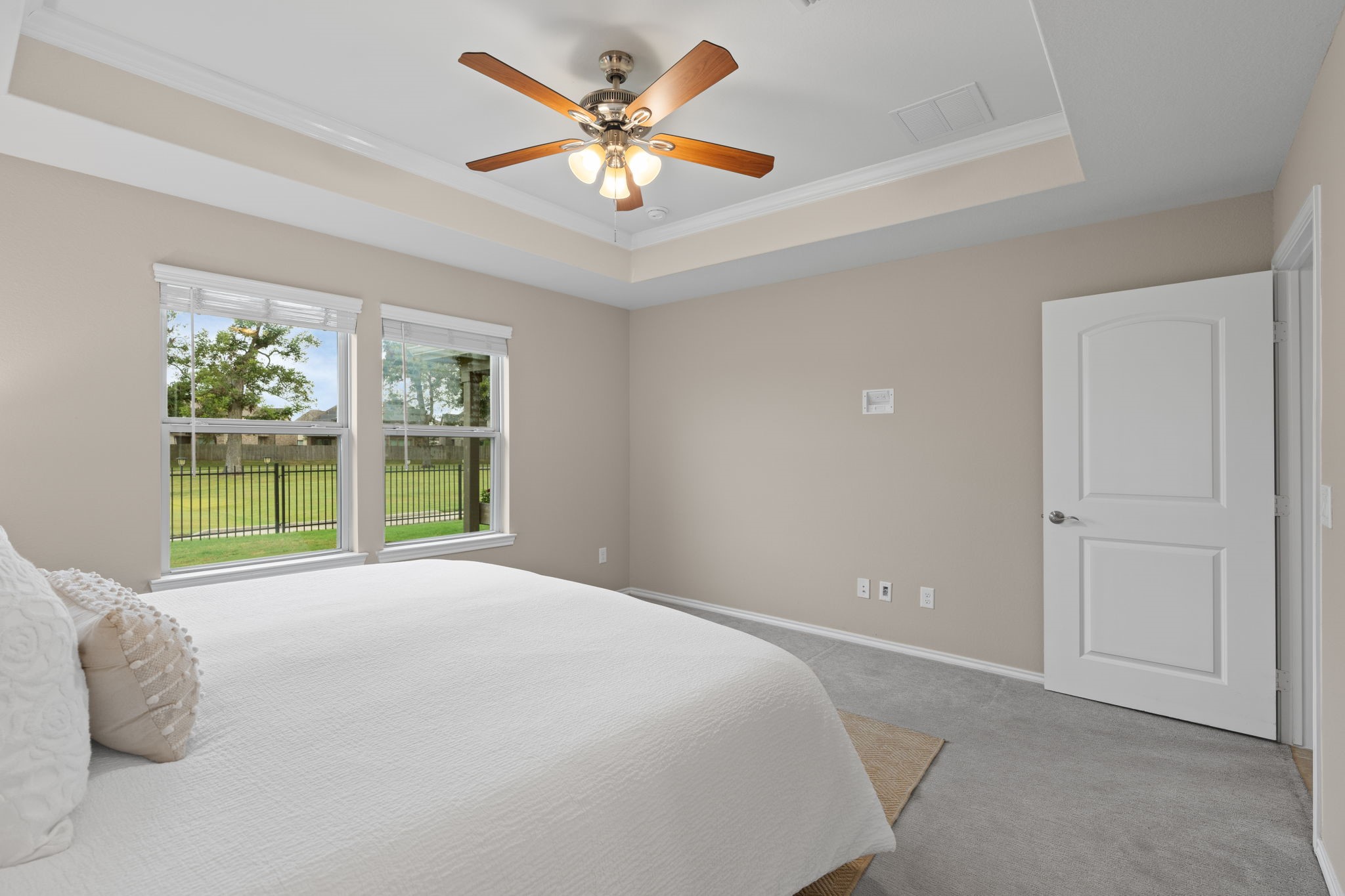 3242 Golden Eagle Way Property Photo 17