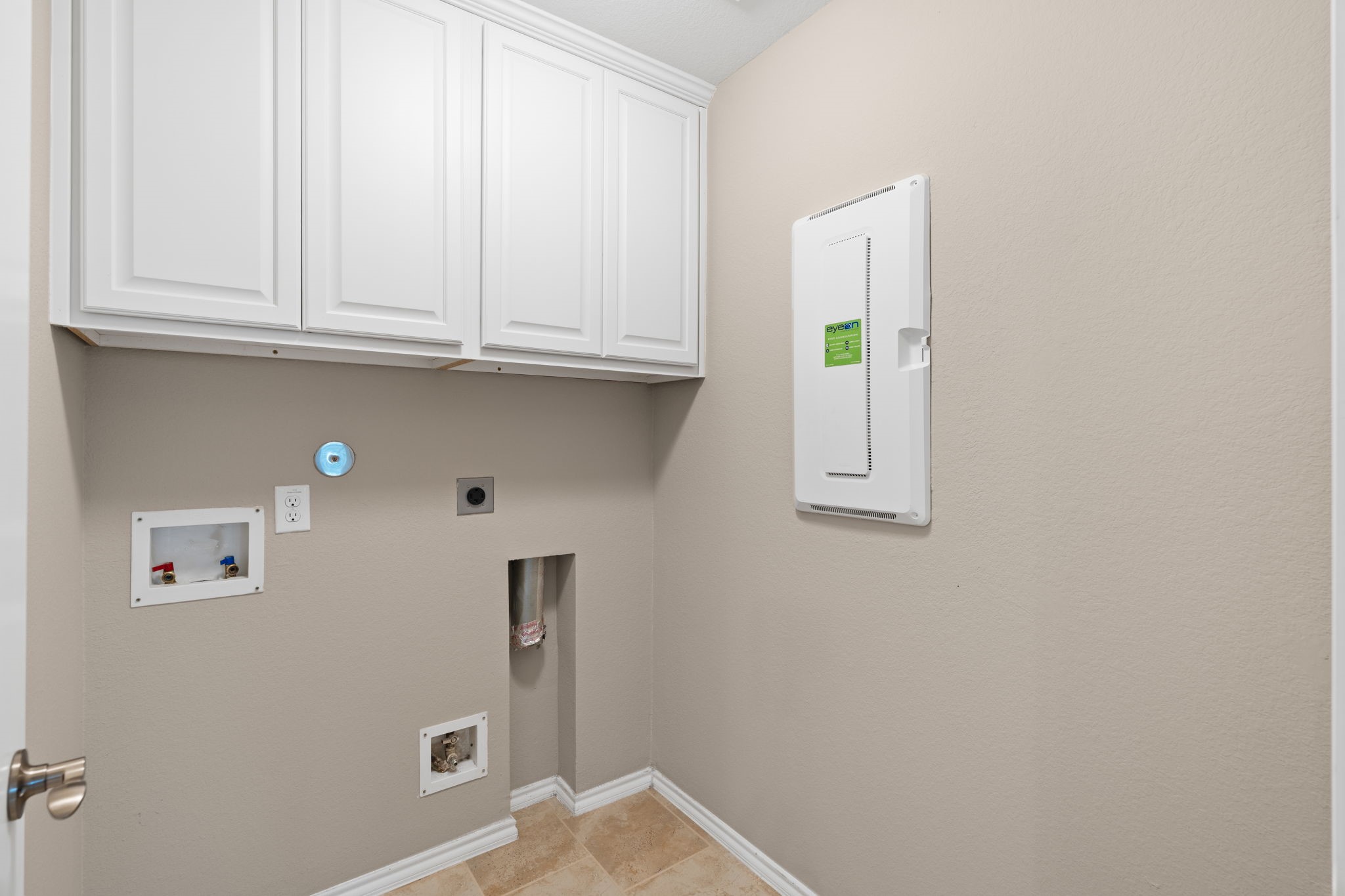 3242 Golden Eagle Way Property Photo 23