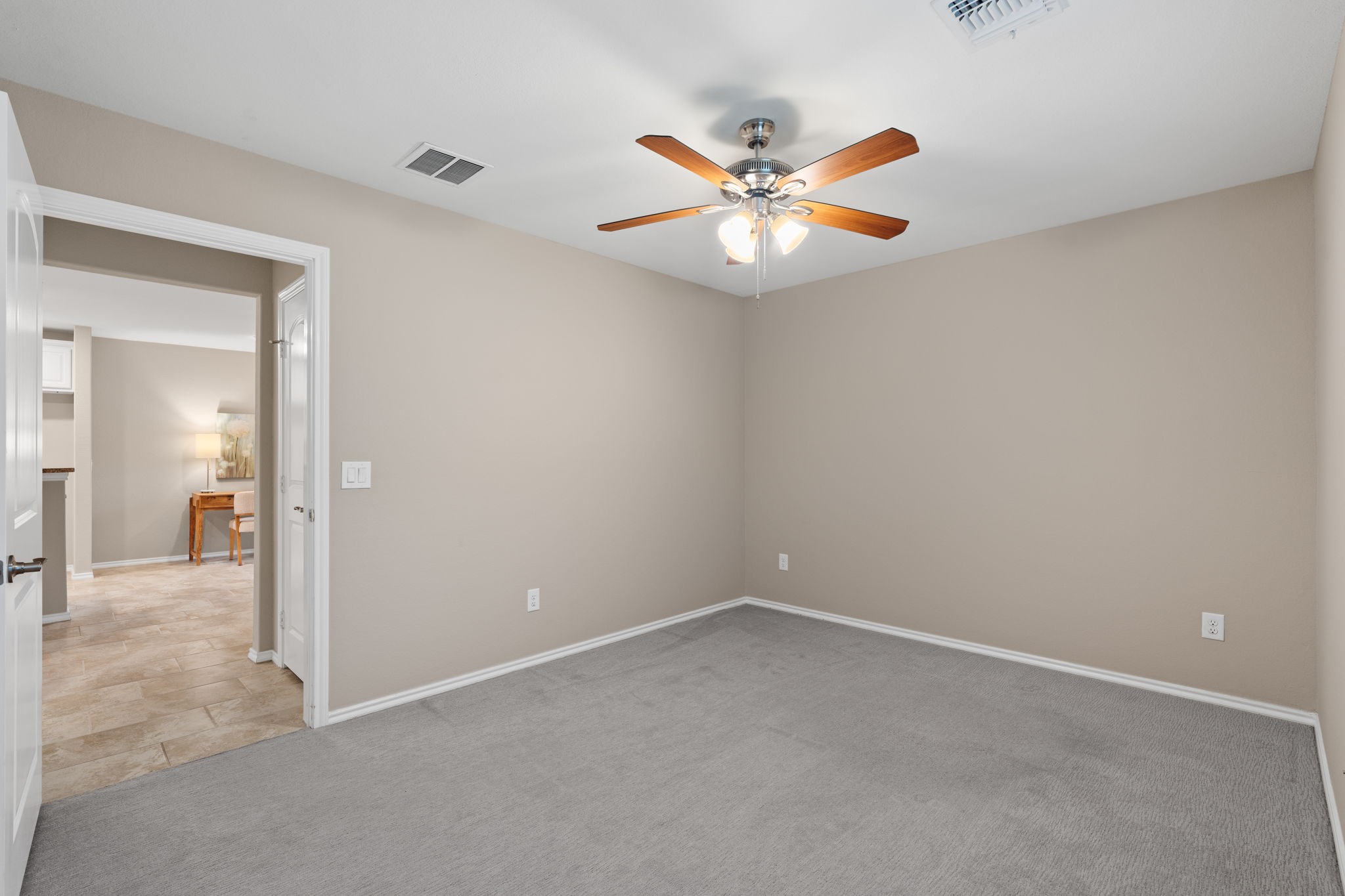 3242 Golden Eagle Way Property Photo 25