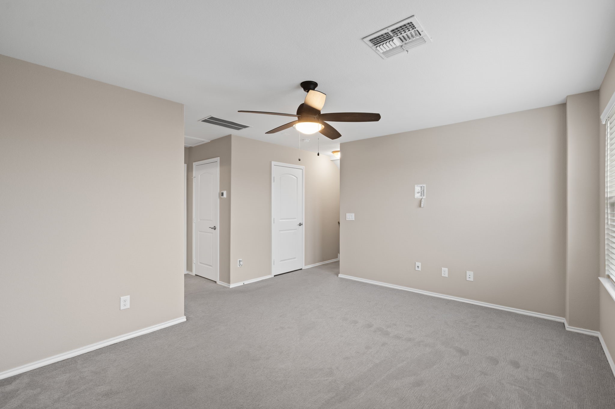3242 Golden Eagle Way Property Photo 29