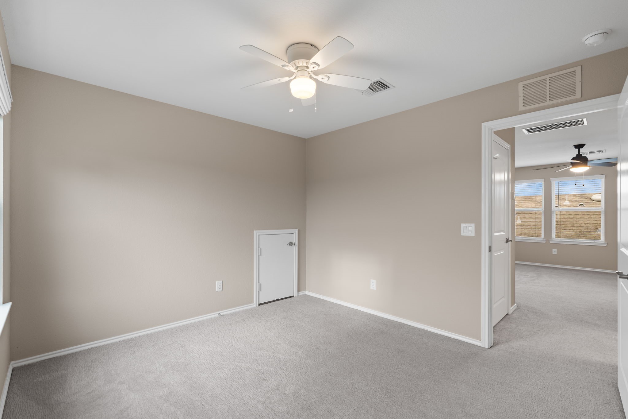 3242 Golden Eagle Way Property Photo 32