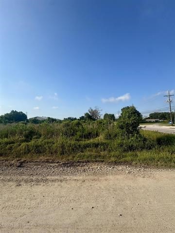 9015 Oak Vista Dr Property Photo 3