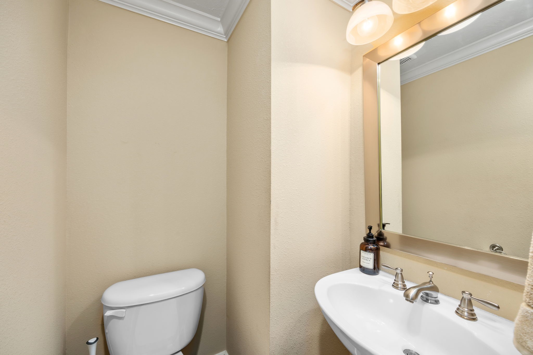 1331 W 24th Street D Property Photo 28
