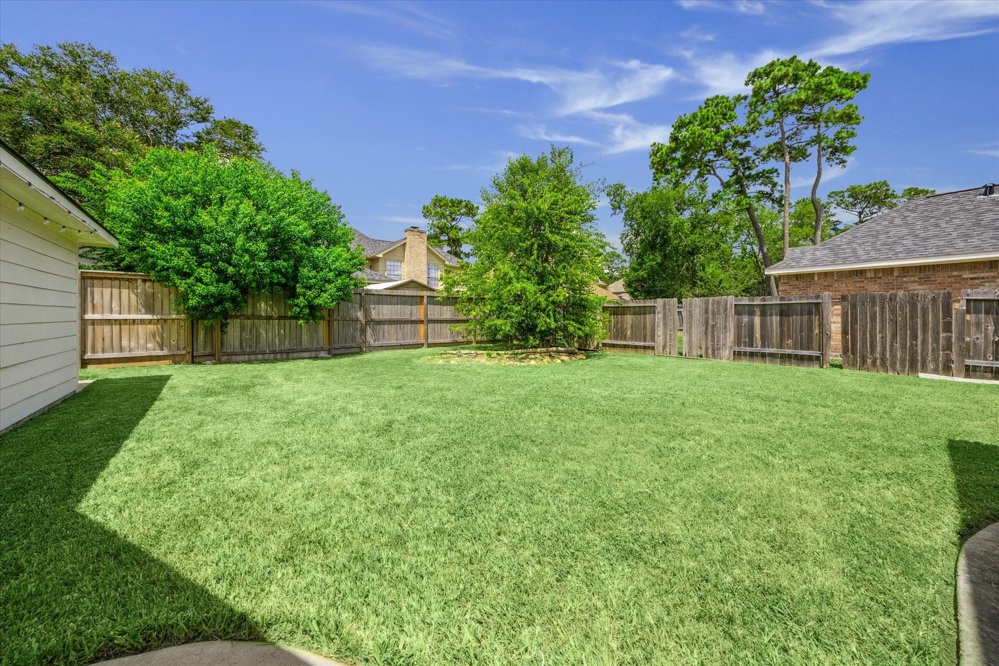 6306 Amelia Springs Drive Property Photo 34