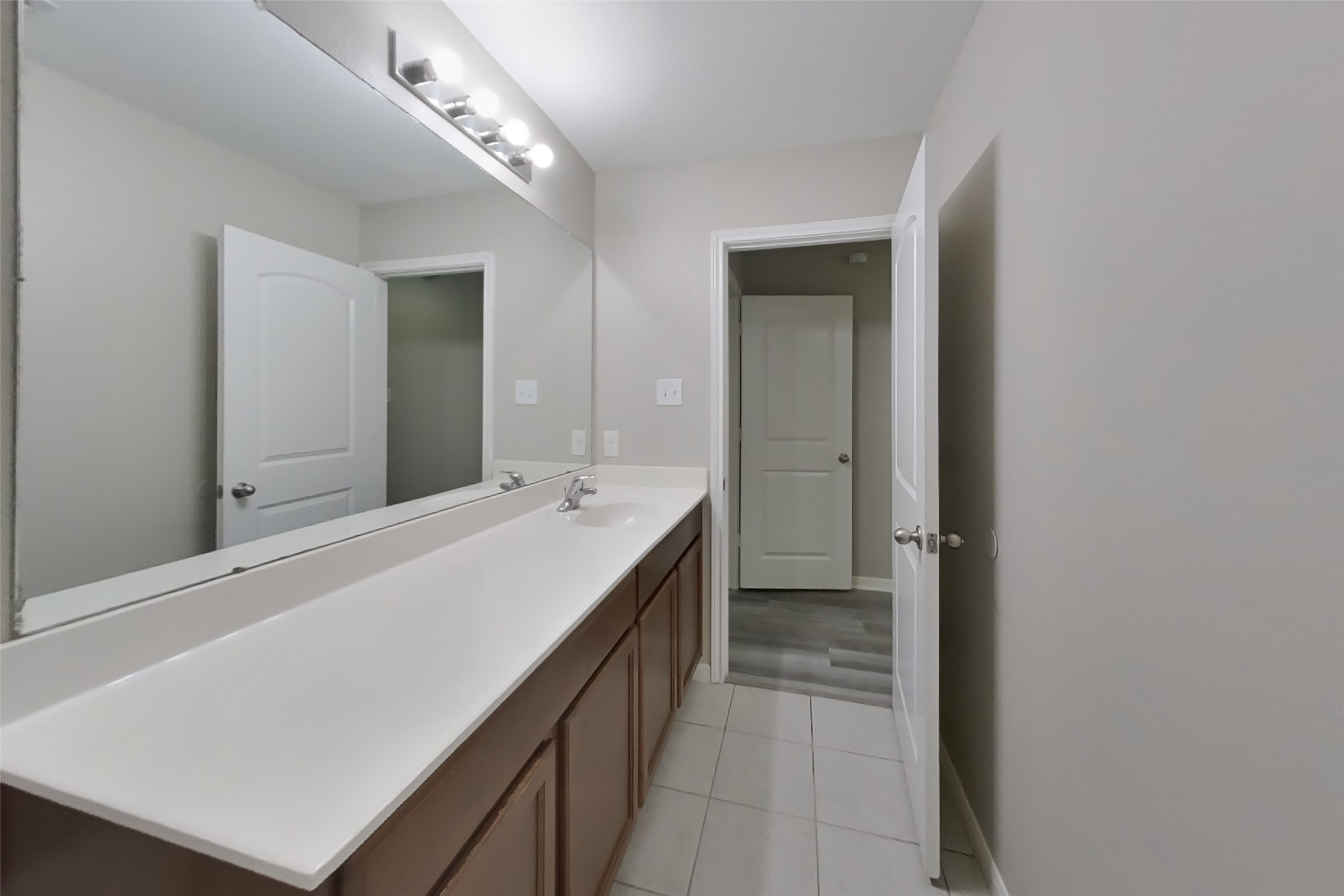 333 Summer Horse Drive Property Photo 15