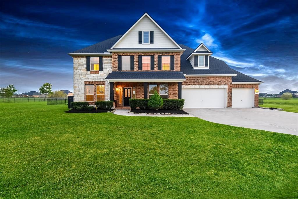 7518 Lake Ivie