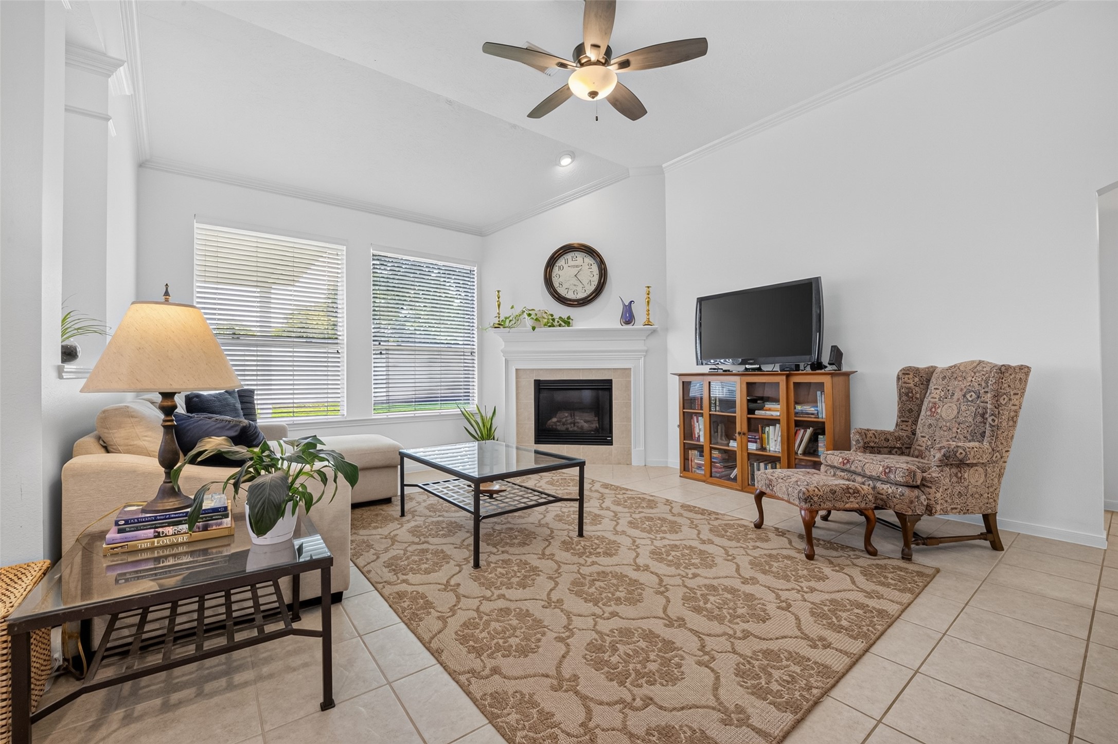 10826 Redstone Court Property Photo 4