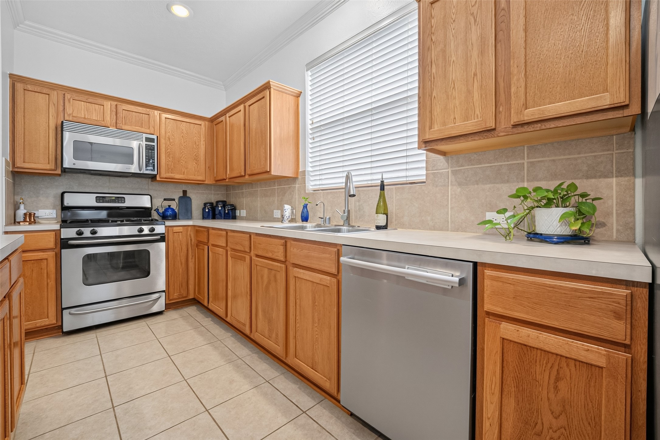 10826 Redstone Court Property Photo 15